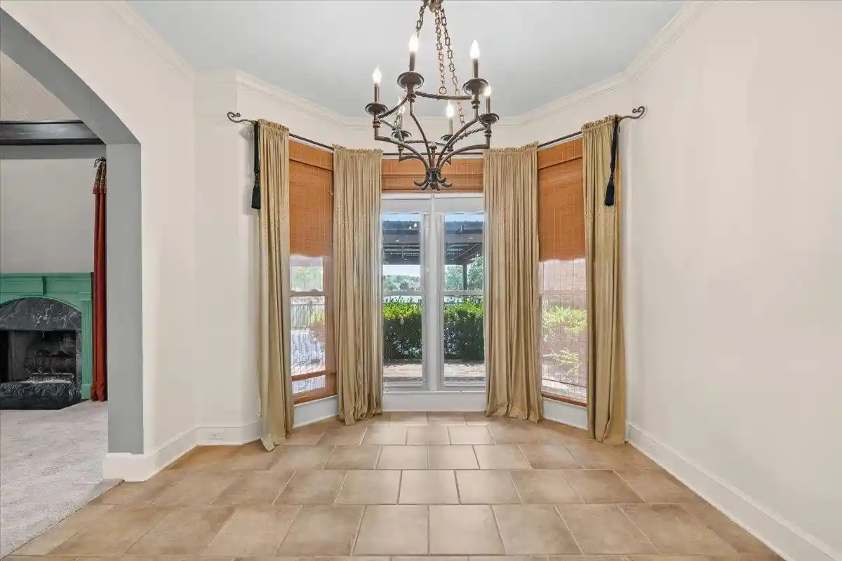 Photo 4 of Single family home for sale at 1081 Mirror Lake Ln, Cordova, TN 38018 | MLS# 10228687 | Listing updated on 2026-09-29