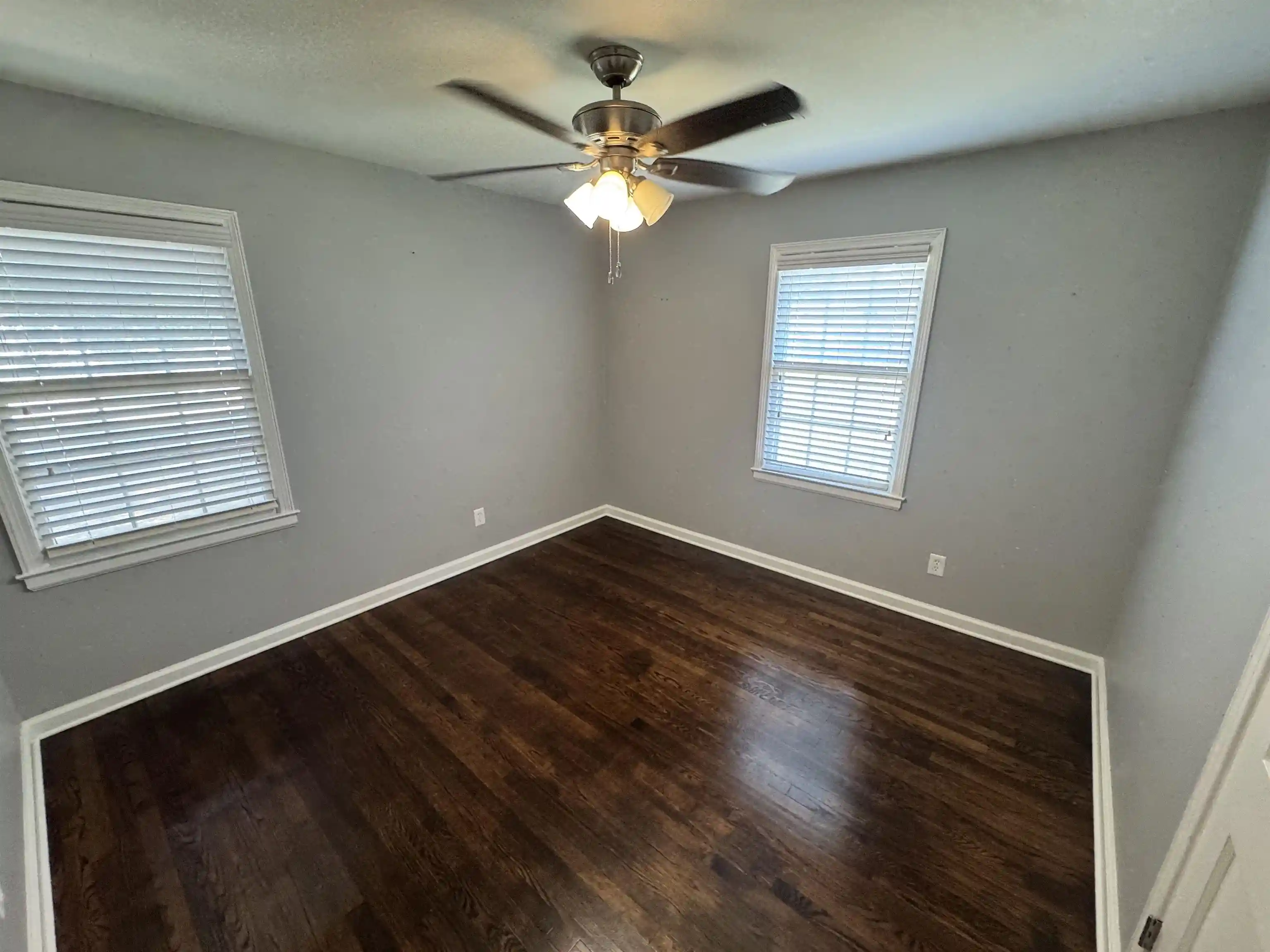 Photo 3 of Sale Pending at 1905 Ozark St, Memphis, TN 38108 | MLS# 10228705 | Listing updated on 2026-08-23
