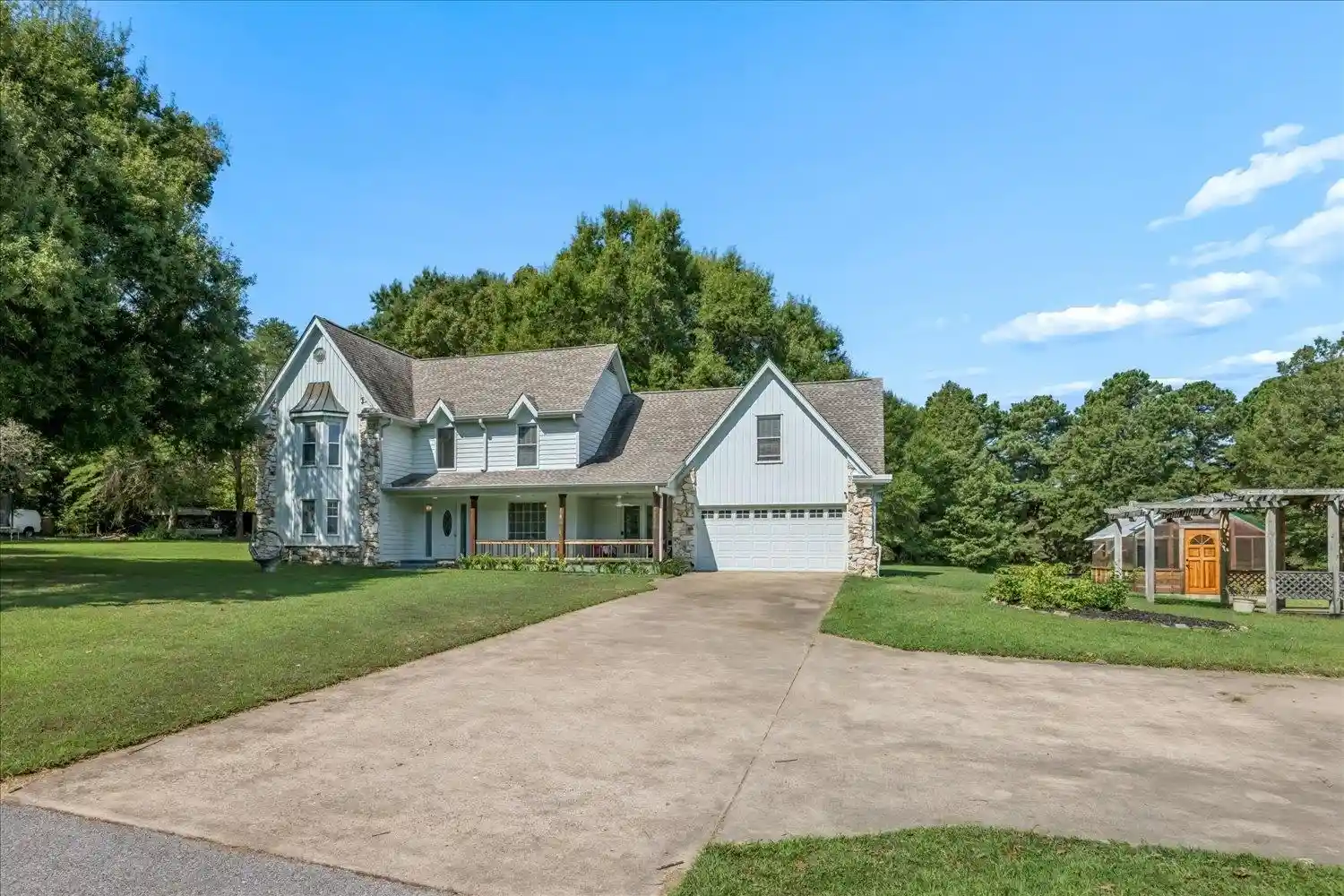 1st image of 5061 Eagles Nest Ln, Bartlett, TN 38002 | MLS# 10228709