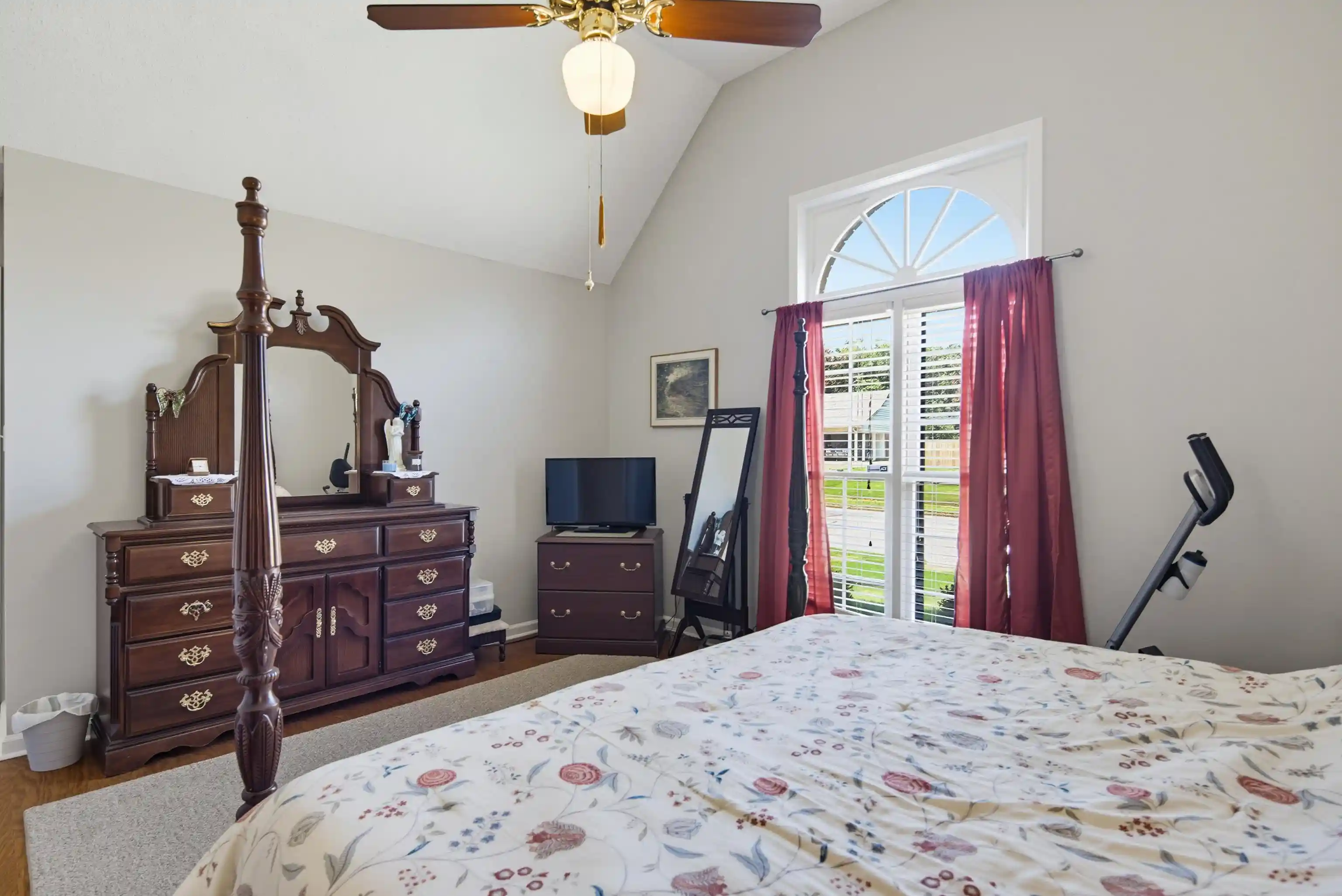 Photo 3 of Sale Pending at 7291 Barnstable Rd, Memphis, TN 38125 | MLS# 10228735 | Listing updated on 2026-08-23