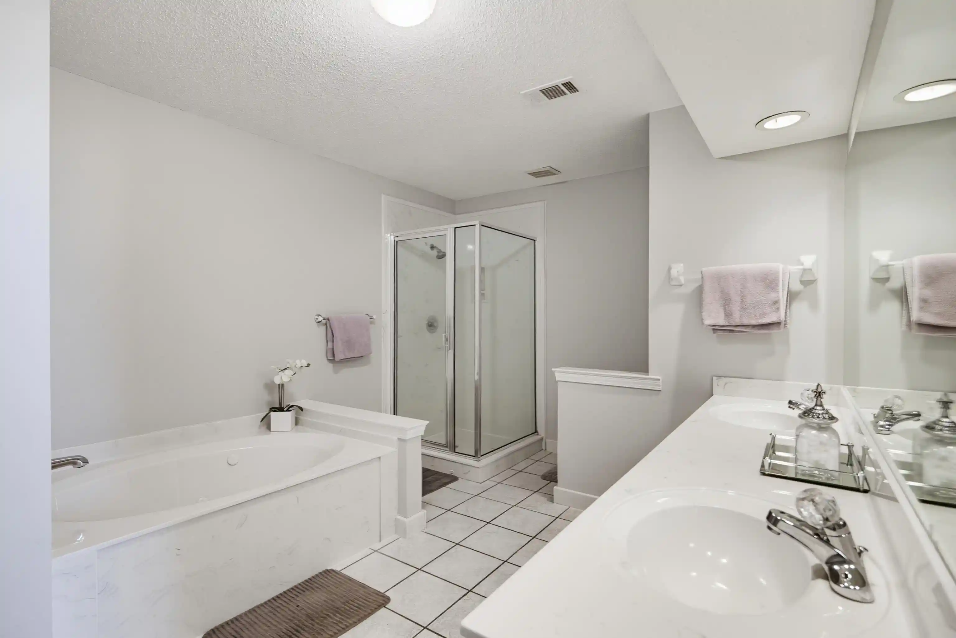 Photo 3 of Sale Pending at 7291 Barnstable Rd, Memphis, TN 38125 | MLS# 10228735 | Listing updated on 2026-08-23
