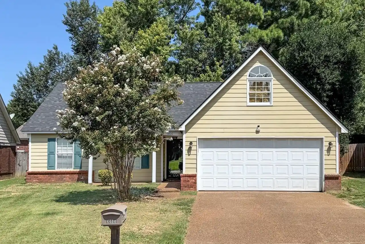 1st image of 6600 Sungate Cir, Bartlett, TN 38135 | MLS# 10228742