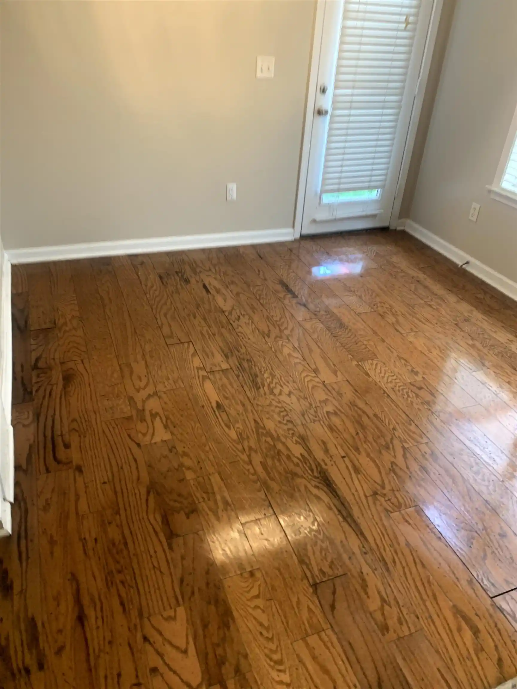 Photo 4 of Single family home for sale at 1291 Is Harbor Dr, Memphis, TN 38103 | MLS# 10228752 | Listing updated on 2026-08-20