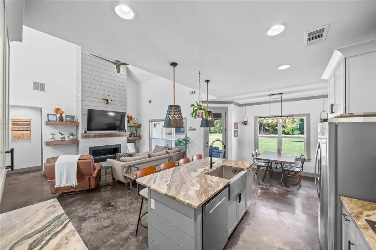 Photo 3 of Sale Pending at 4285 Brunswick Rd, Arlington, TN 38002 | MLS# 10228756 | Listing updated on 2026-08-23