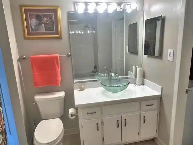 Photo 3 of Townhouse for sale at 2277 Union Ave #105, Memphis, TN 38104 | MLS# 10228763 | Listing updated on 2026-09-10