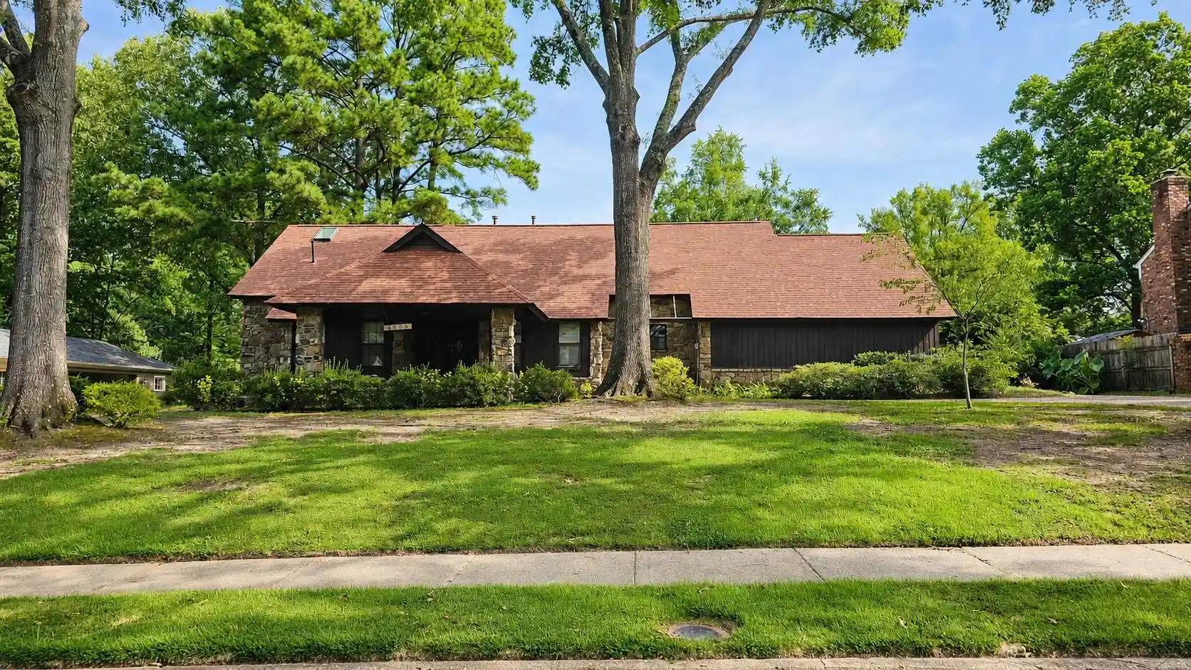 Photo 1 of Single family home for sale at 6908 Silver Maple Cv, Memphis, TN 38119 | MLS# 10228808 | Listing updated on 2026-08-31