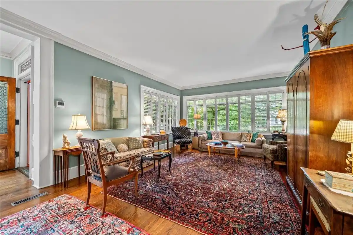 Photo 3 of Sale Pending at 1904 Harbert Ave, Memphis, TN 38104 | MLS# 10228822 | Listing updated on 2026-09-08