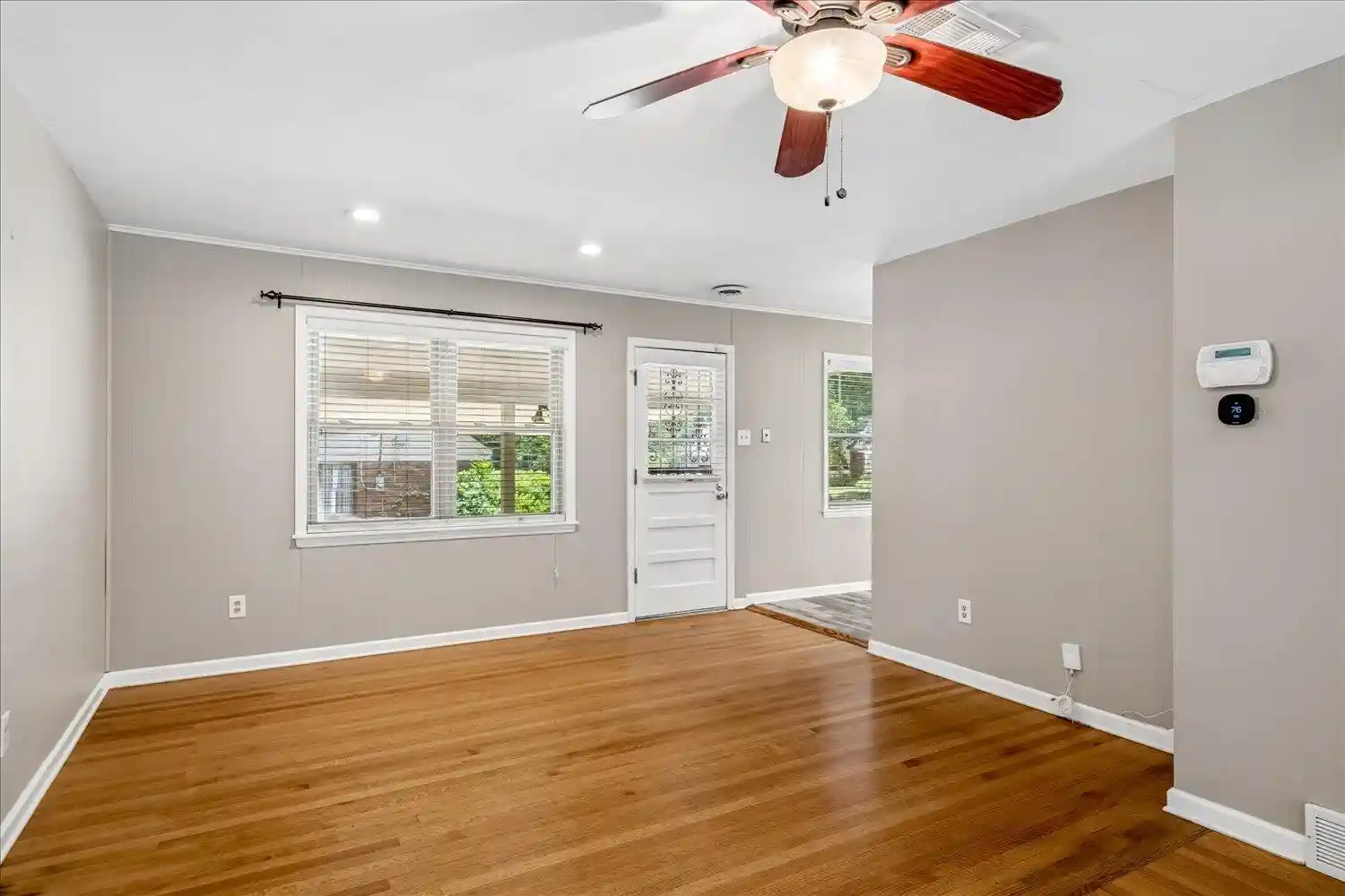 Photo 3 of Sale Pending at 5303 Edenshire Ave, Memphis, TN 38117 | MLS# 10228828 | Listing updated on 2026-10-23