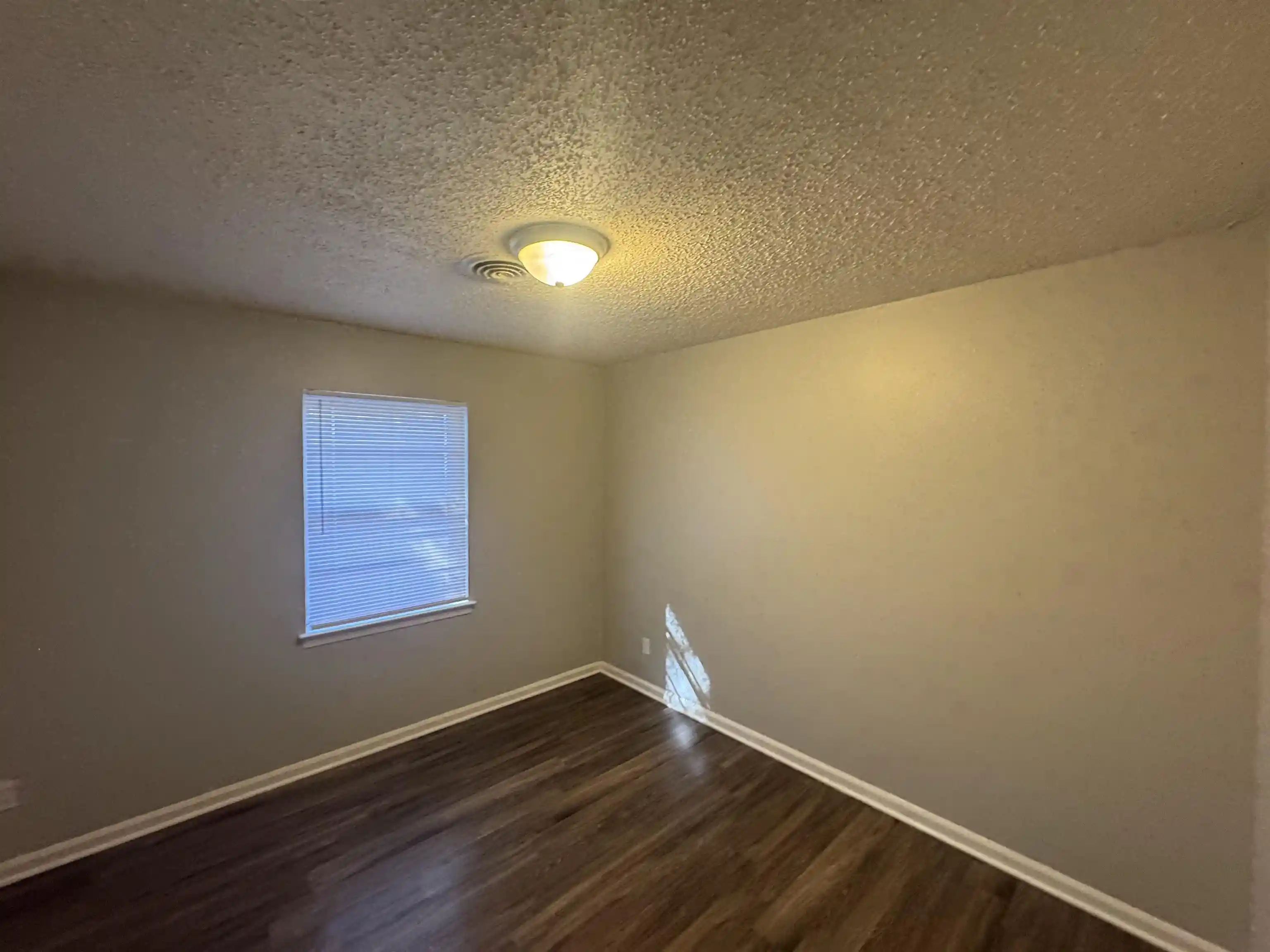 Photo 3 of Single family home for sale at 745 Harahan Rd, Memphis, TN 38109 | MLS# 10228848 | Listing updated on 2026-09-23