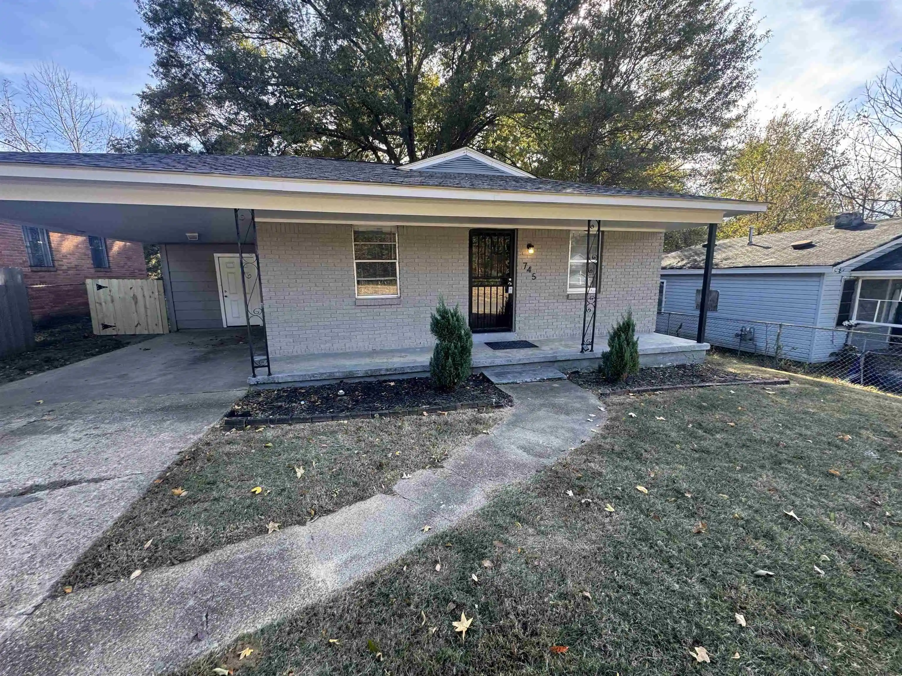 Photo 4 of Single family home for sale at 745 Harahan Rd, Memphis, TN 38109 | MLS# 10228848 | Listing updated on 2026-09-23