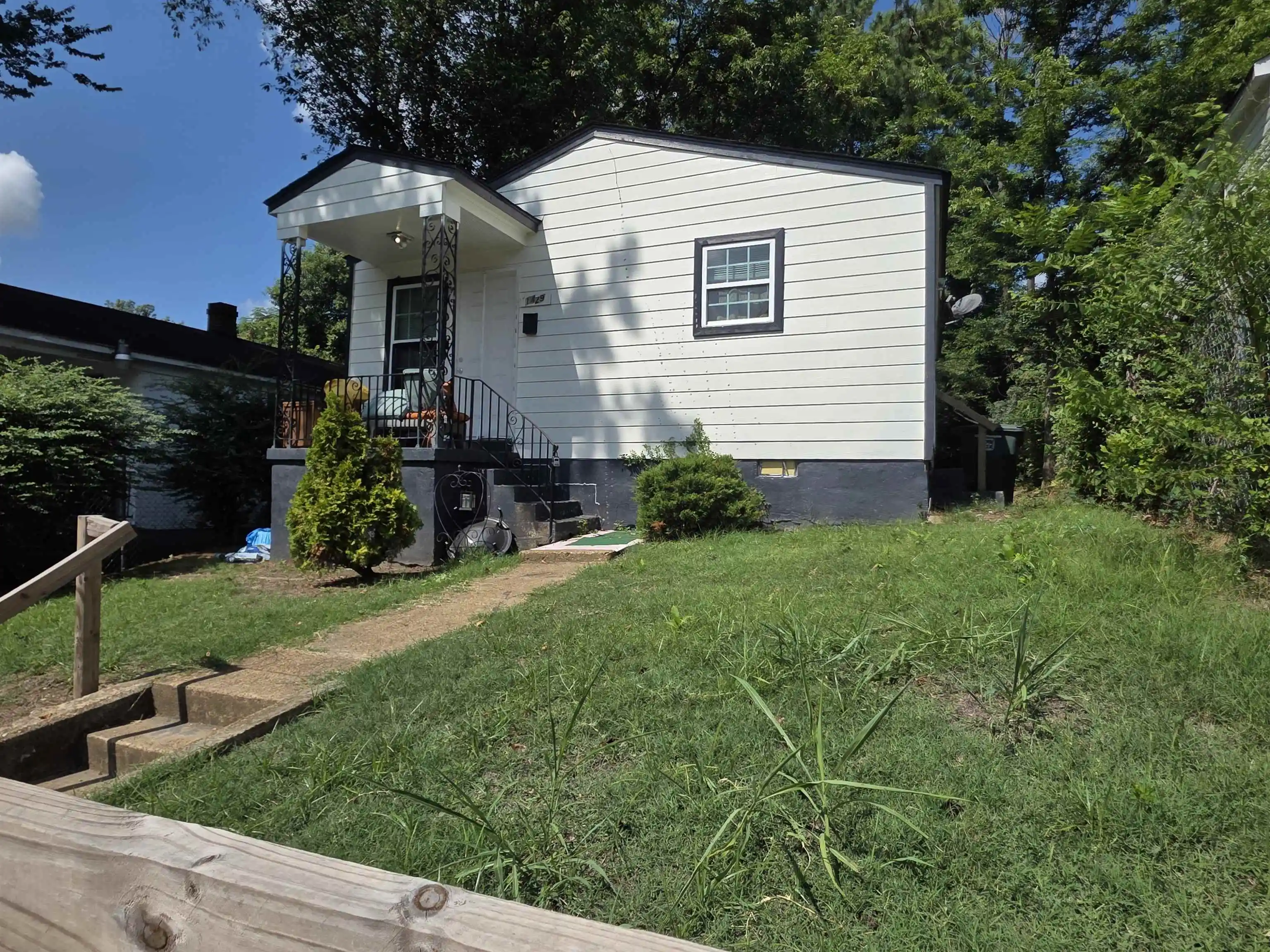 Photo 1 of Single family home for sale at 1429 James St, Memphis, TN 38106 | MLS# 10228867 | Listing updated on 2026-08-21