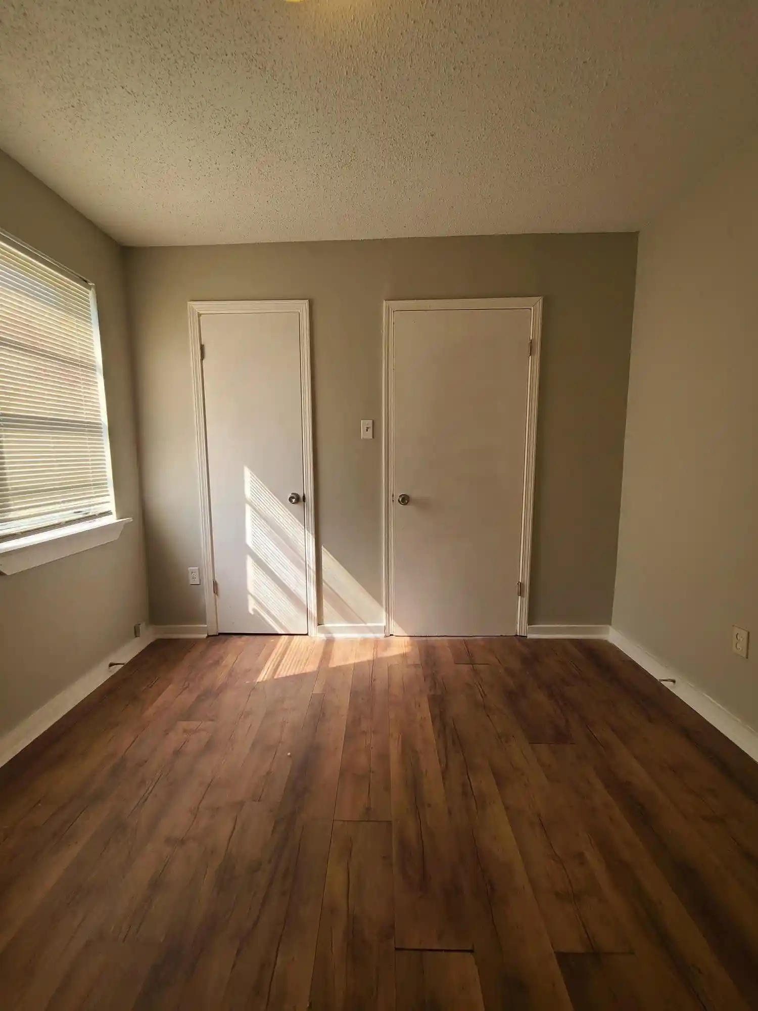 Photo 3 of Single family home for sale at 1599 Humber St, Memphis, TN 38106 | MLS# 10228868 | Listing updated on 2026-08-21