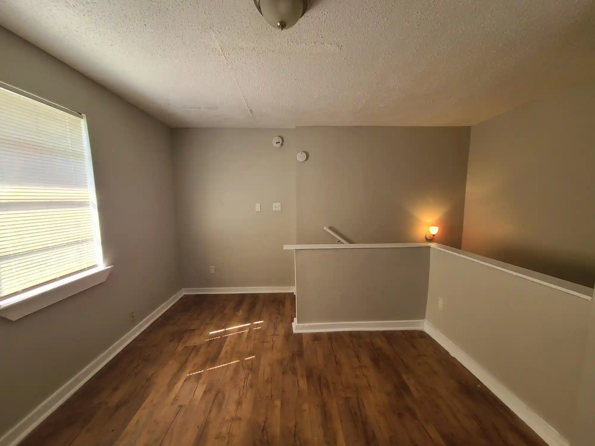 Photo 4 of Single family home for sale at 1599 Humber St, Memphis, TN 38106 | MLS# 10228868 | Listing updated on 2026-08-21