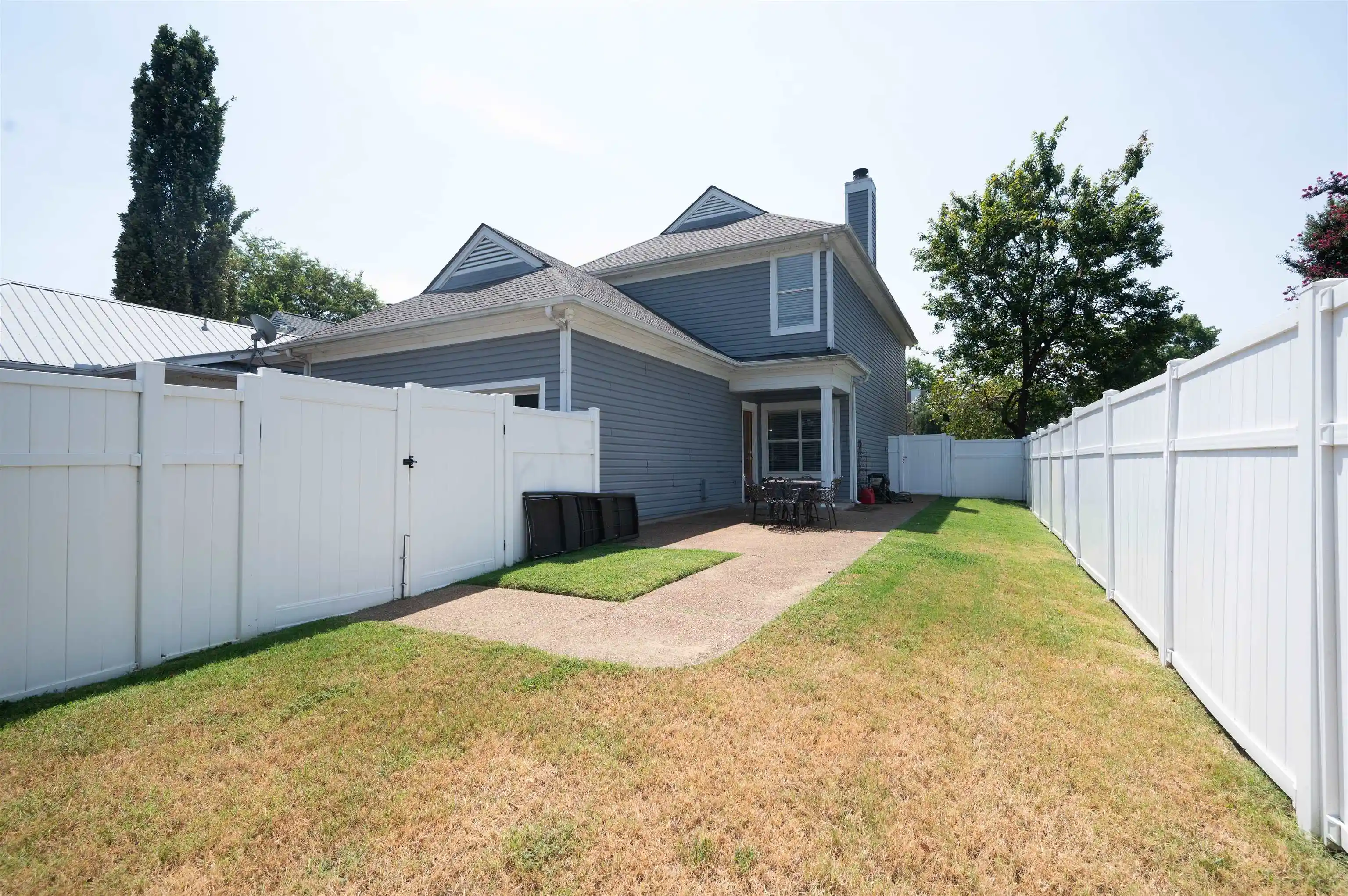 3rd image of 124 Island Pl, Memphis, TN 38103 | MLS# 10228869