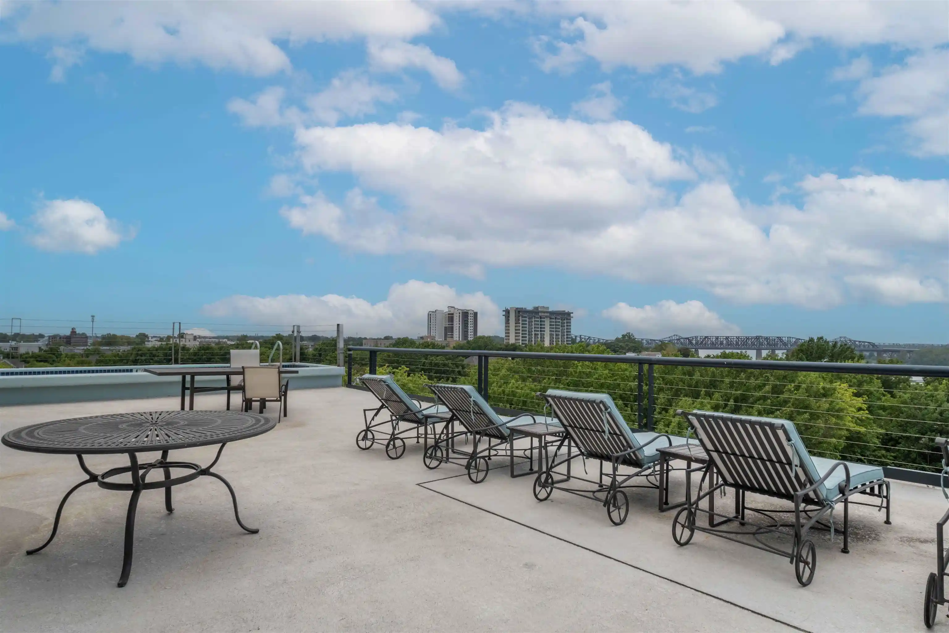 Photo 2 of Townhouse for sale at 505 Tennessee St #408, Memphis, TN 38103 | MLS# 10228878 | Listing updated on 2026-09-11