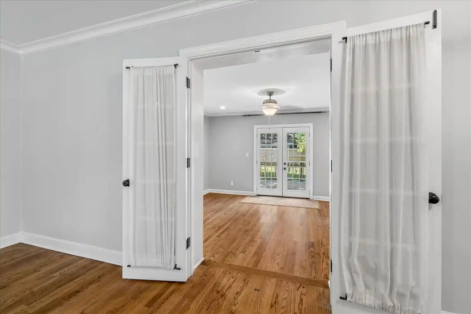 Photo 3 of Single family home for sale at 3803 Philwood Ave, Memphis, TN 38122 | MLS# 10228882 | Listing updated on 2026-09-23