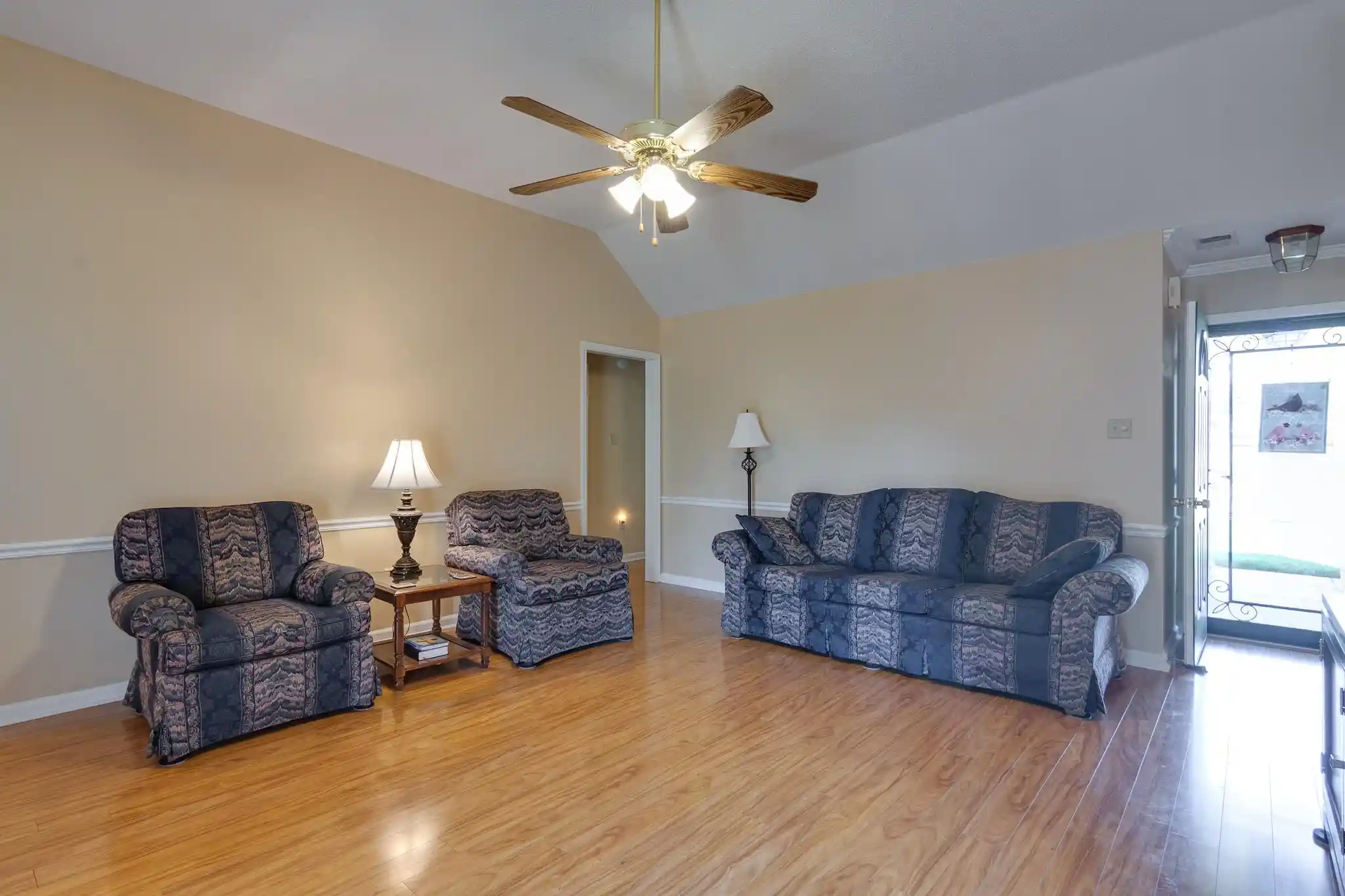 Photo 3 of Sale Pending at 4020 Altruria Rd, Bartlett, TN 38135 | MLS# 10228883 | Listing updated on 2026-08-26