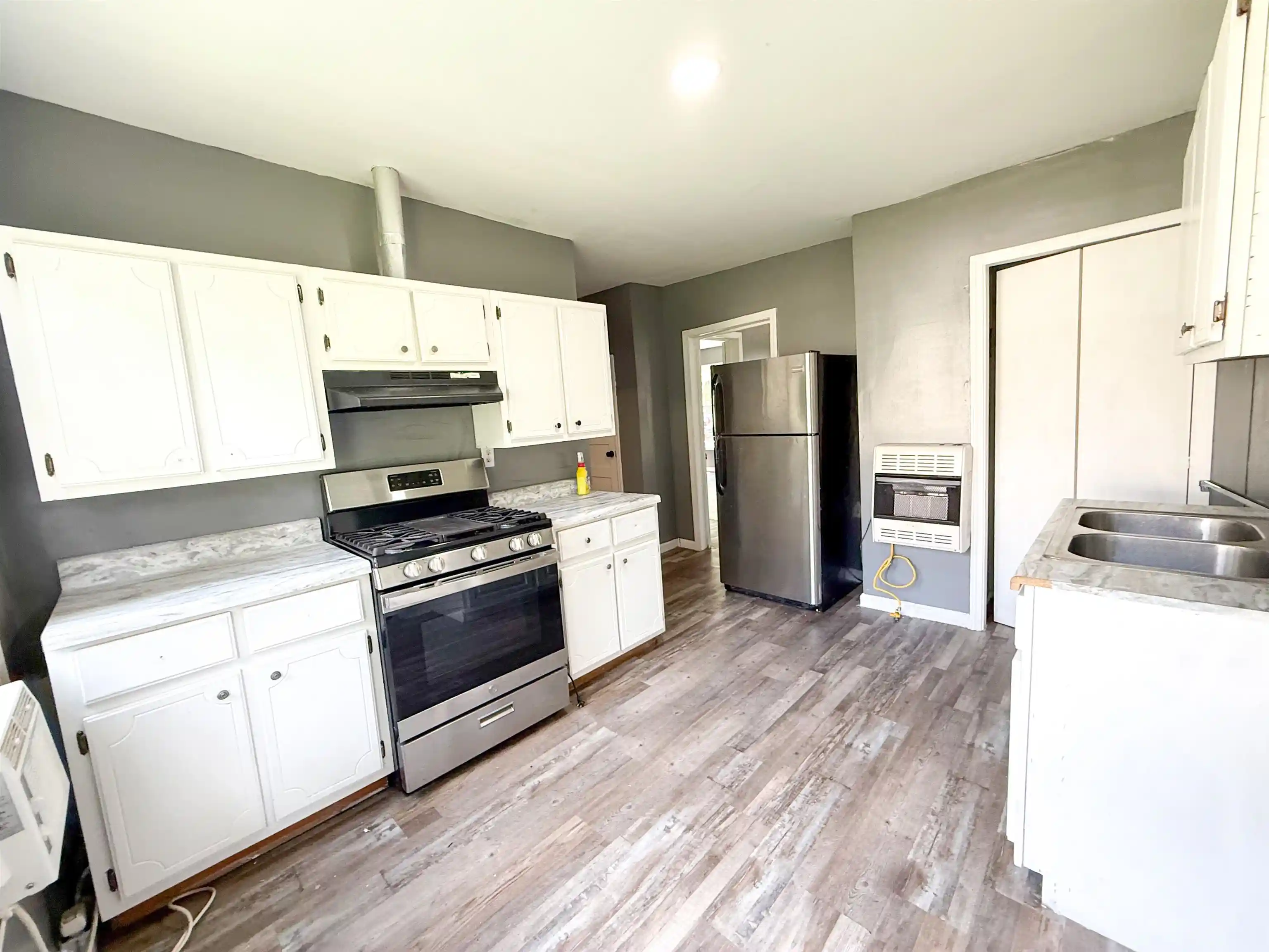 Photo 3 of Single family home for sale at 403 Sharp St, Corinth, MS 38834 | MLS# 10228888 | Listing updated on 2026-08-21