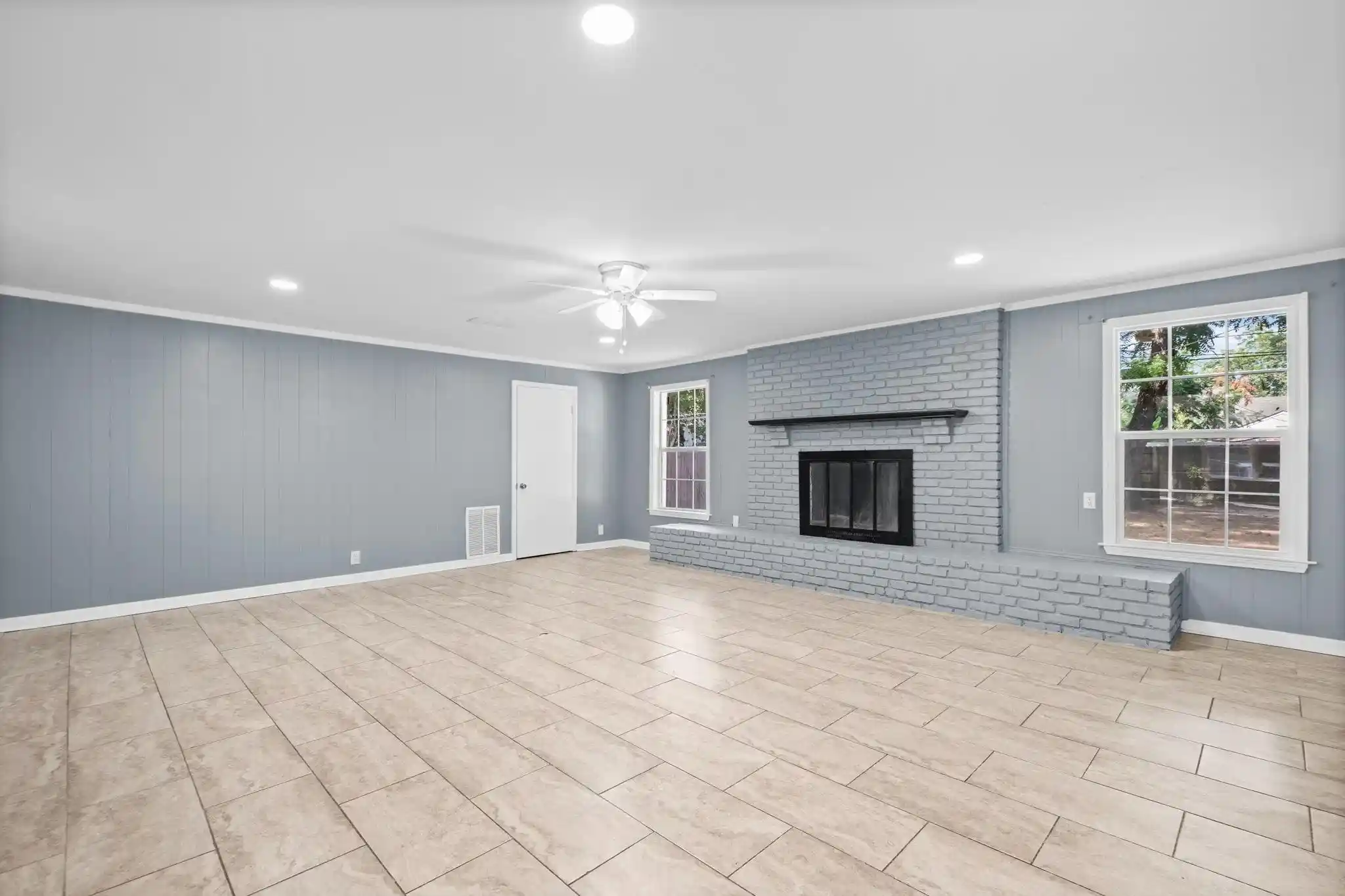 Photo 2 of Single family home for sale at 1143 Pallwood Rd, Memphis, TN 38122 | MLS# 10228889 | Listing updated on 2026-09-04