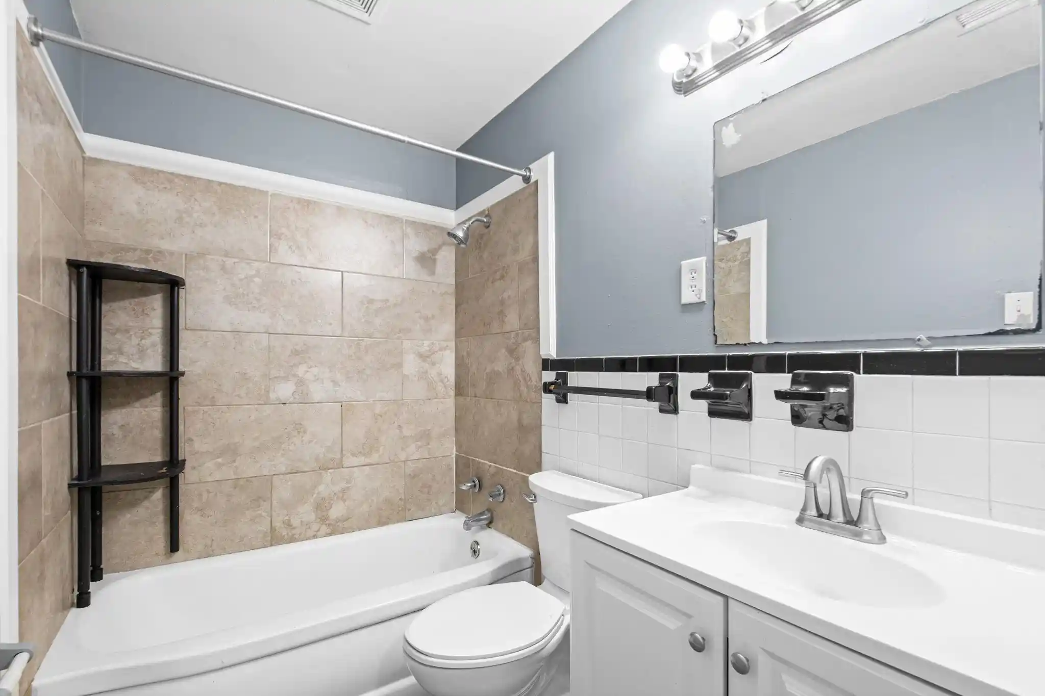 Photo 4 of Single family home for sale at 1143 Pallwood Rd, Memphis, TN 38122 | MLS# 10228889 | Listing updated on 2026-09-04