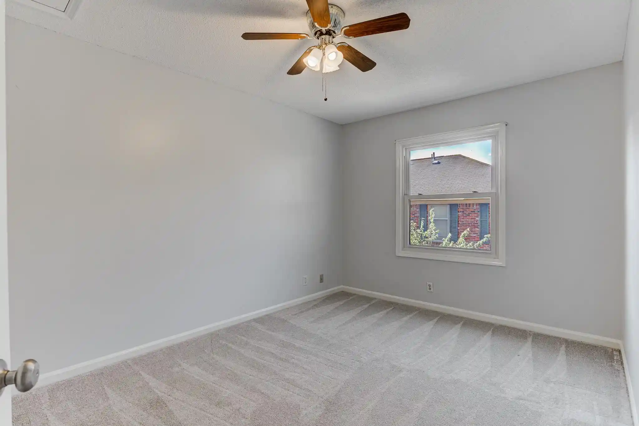 Photo 2 of Condo for sale at 5845 Park Ave #5845, Memphis, TN 38119 | MLS# 10228898 | Listing updated on 2026-08-21