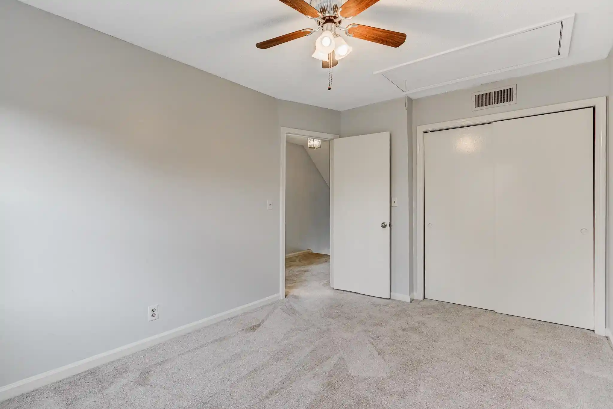 Photo 3 of Condo for sale at 5845 Park Ave #5845, Memphis, TN 38119 | MLS# 10228898 | Listing updated on 2026-08-21