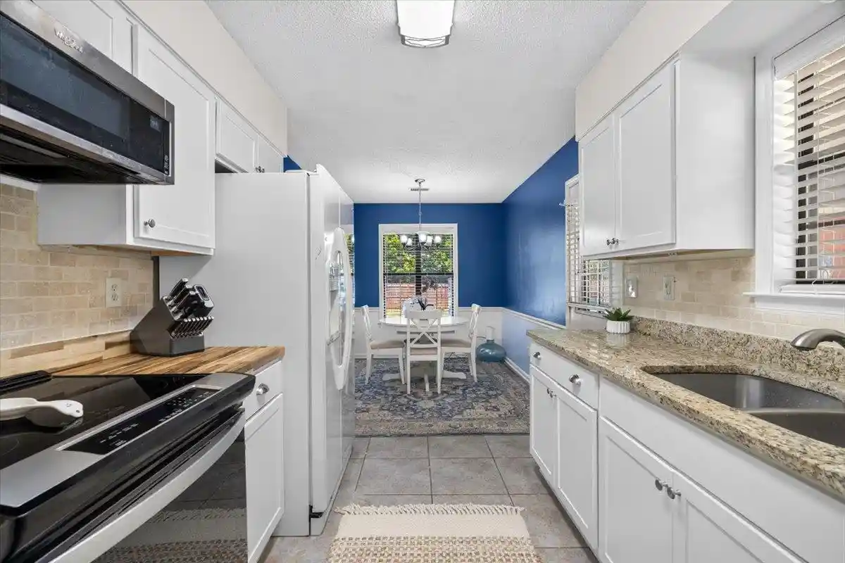 Photo 3 of Single family home for sale at 6790 Autumnhill Ln, Bartlett, TN 38135 | MLS# 10228903 | Listing updated on 2026-09-04
