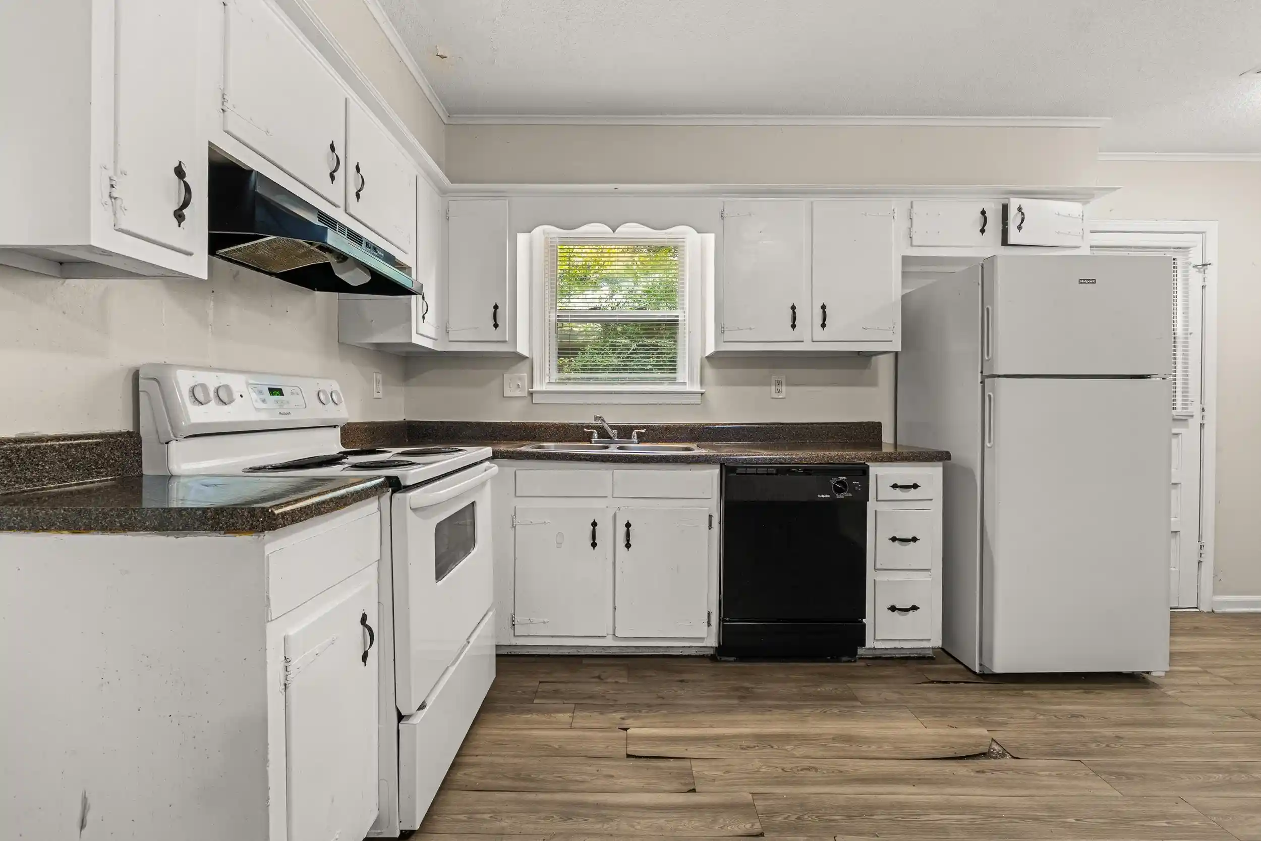 Photo 4 of Single family home for sale at 3468 Mckenzie St, Memphis, TN 38118 | MLS# 10228909 | Listing updated on 2026-10-06