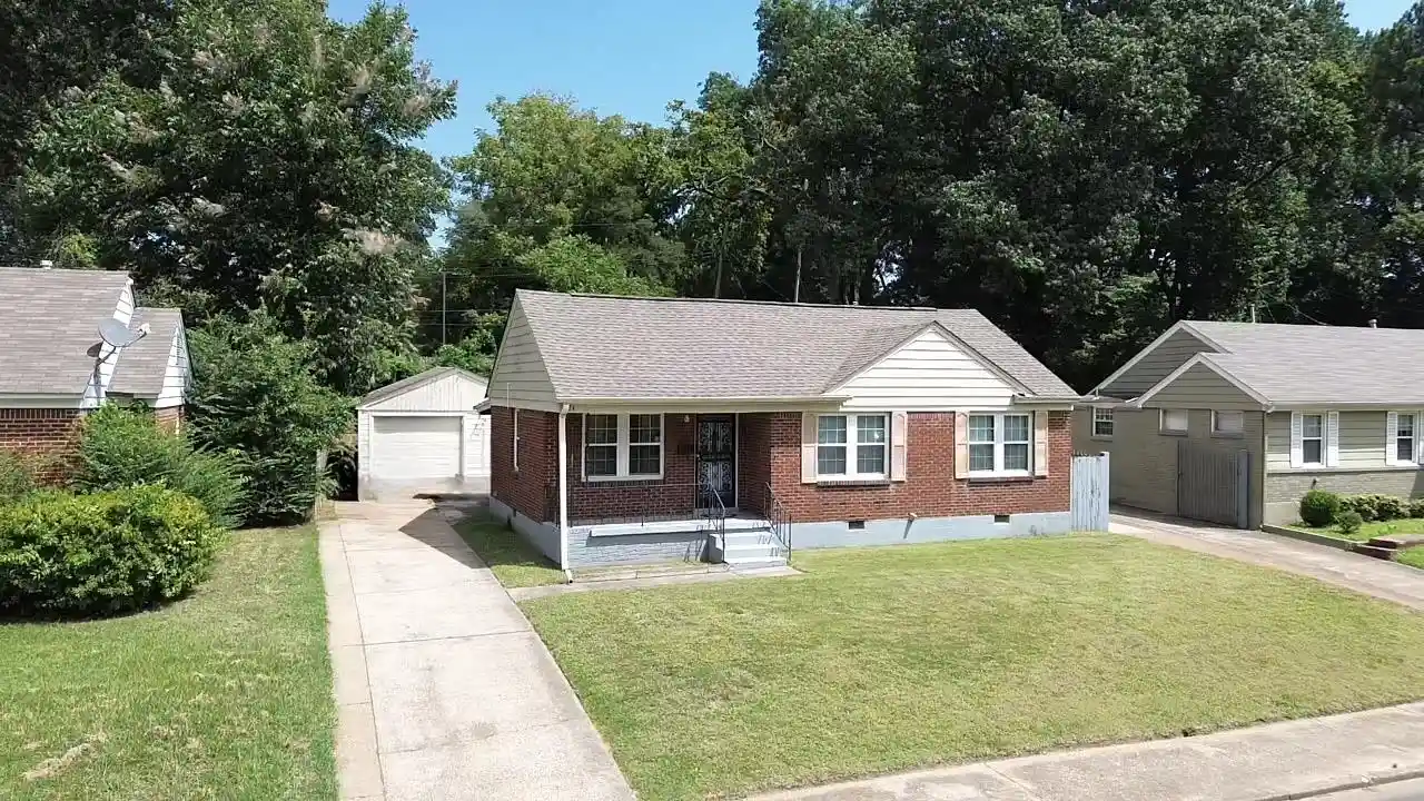 Photo 1 of Sale Pending at 574 Waring Rd, Memphis, TN 38122 | MLS# 10228919 | Listing updated on 2026-08-24