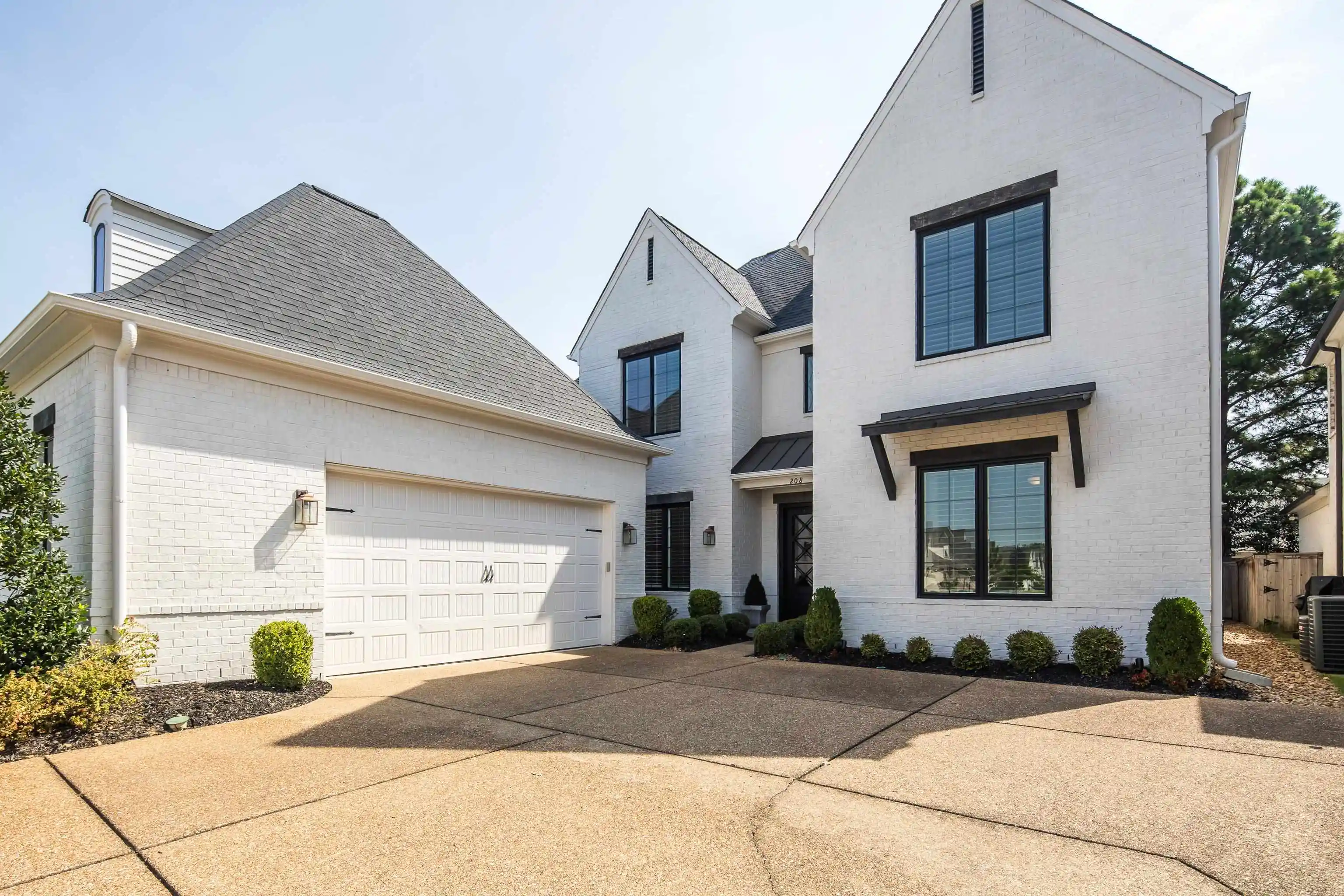 Photo 1 of Single family home for sale at 208 Chadwick Woods Ln, Collierville, TN 38017 | MLS# 10228921 | Listing updated on 2026-09-09