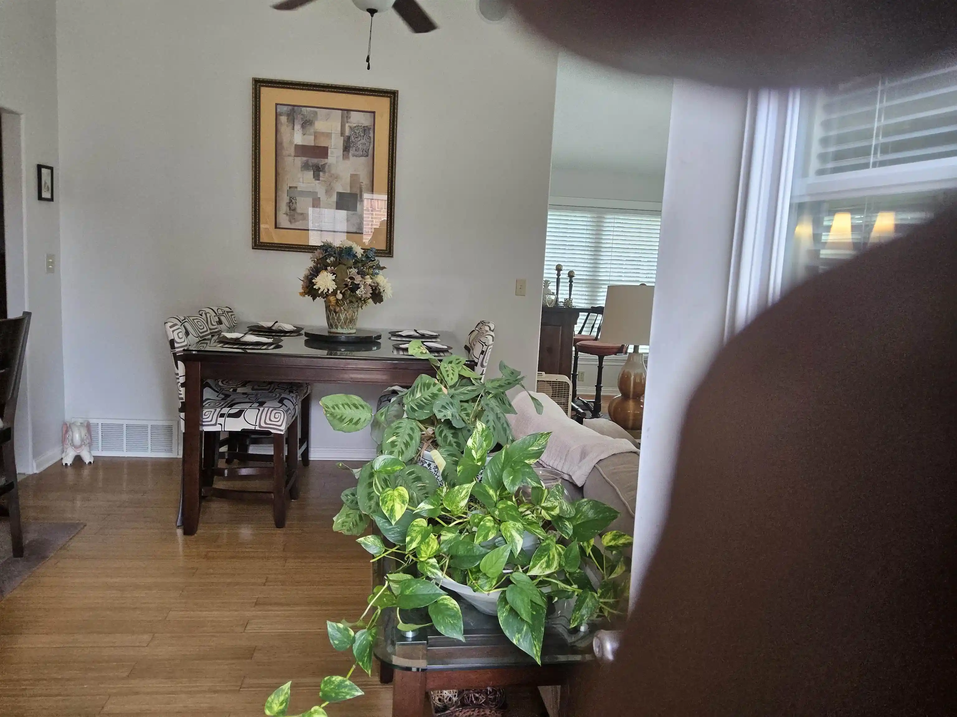 Photo 2 of Sale Pending at 6675 Walter Forest Cv, Memphis, TN 38141 | MLS# 10228937 | Listing updated on 2026-09-10
