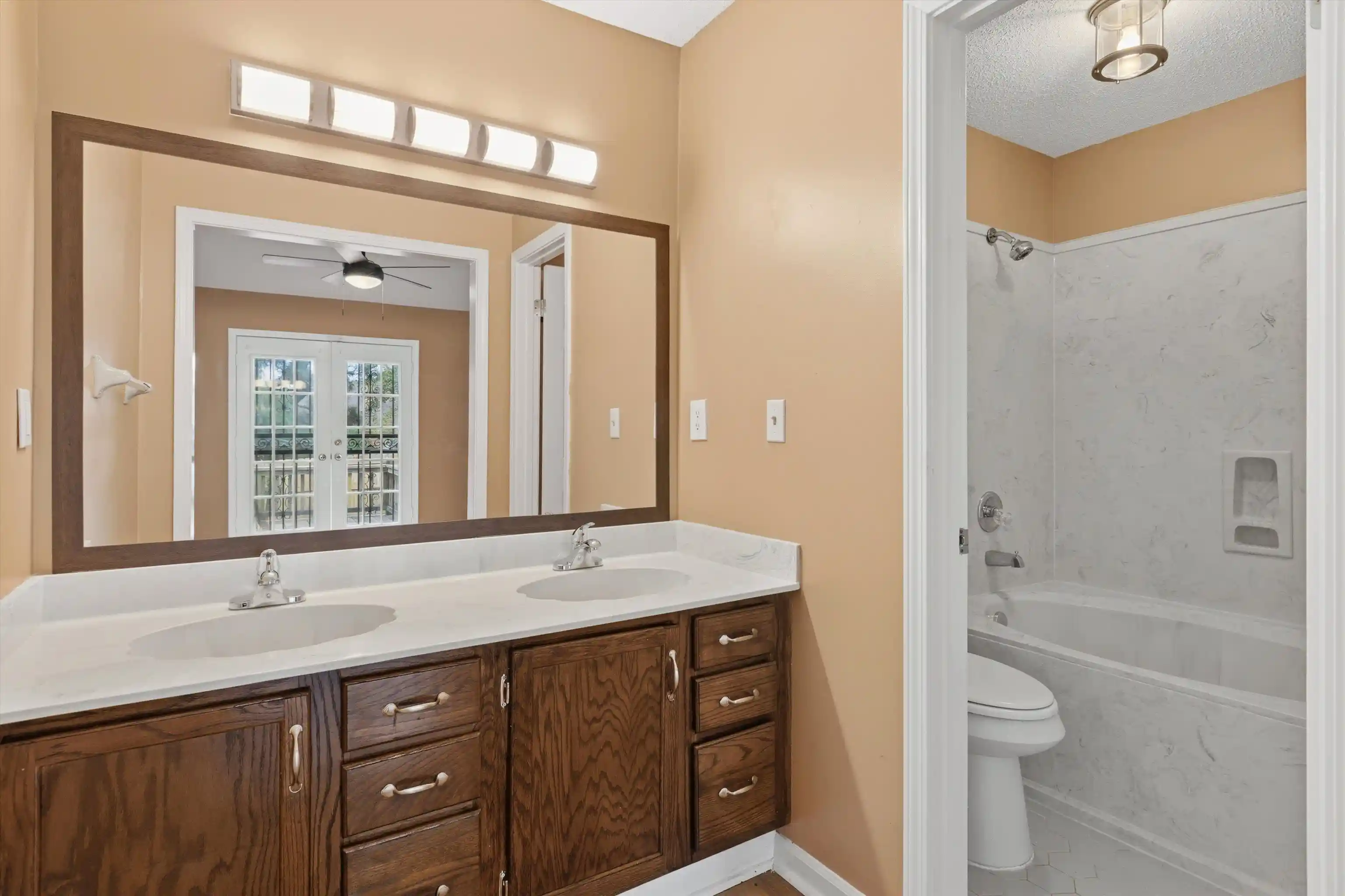 2nd image of 6717 Ross Ridge Dr, Memphis, TN 38141 | MLS# 10228944