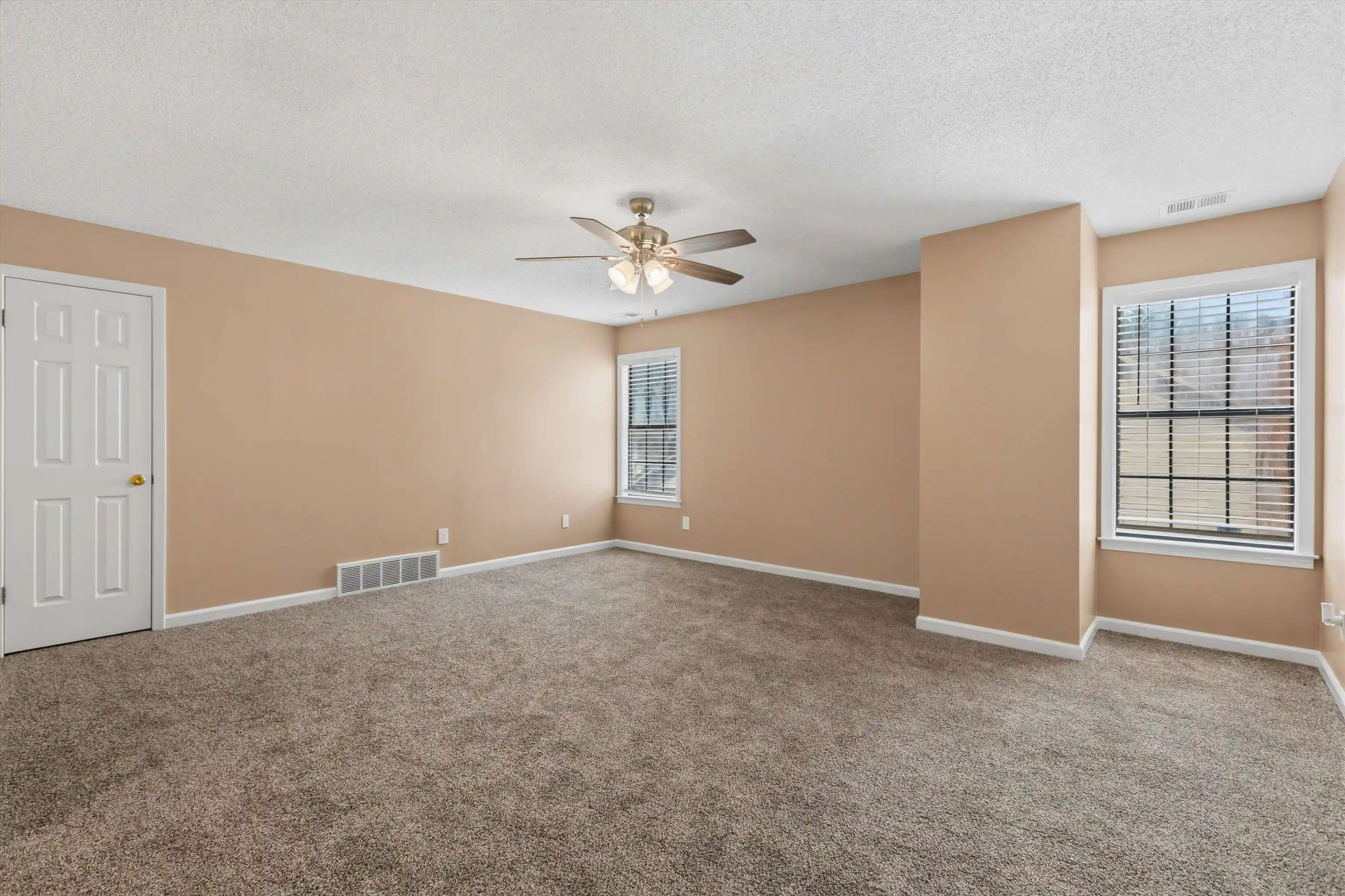 4th image of 6717 Ross Ridge Dr, Memphis, TN 38141 | MLS# 10228944