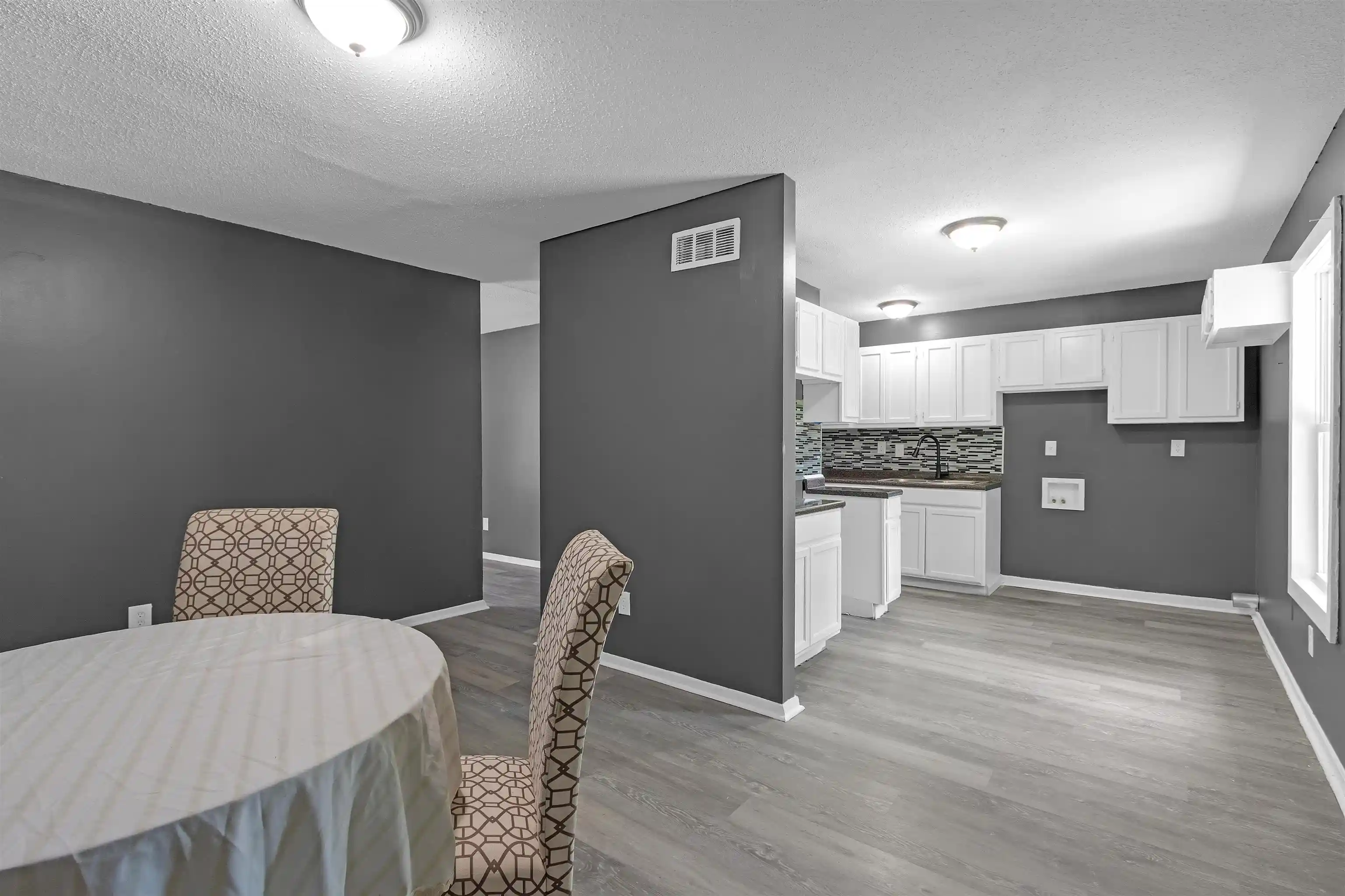 Photo 2 of Single family home for sale at 3244 S Perkins Rd, Memphis, TN 38118 | MLS# 10228954 | Listing updated on 2026-09-04