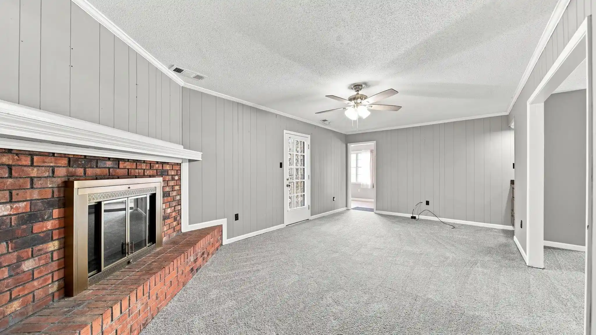 Photo 4 of Sale Pending at 4920 Whitworth Rd, Memphis, TN 38116 | MLS# 10228967 | Listing updated on 2026-09-16