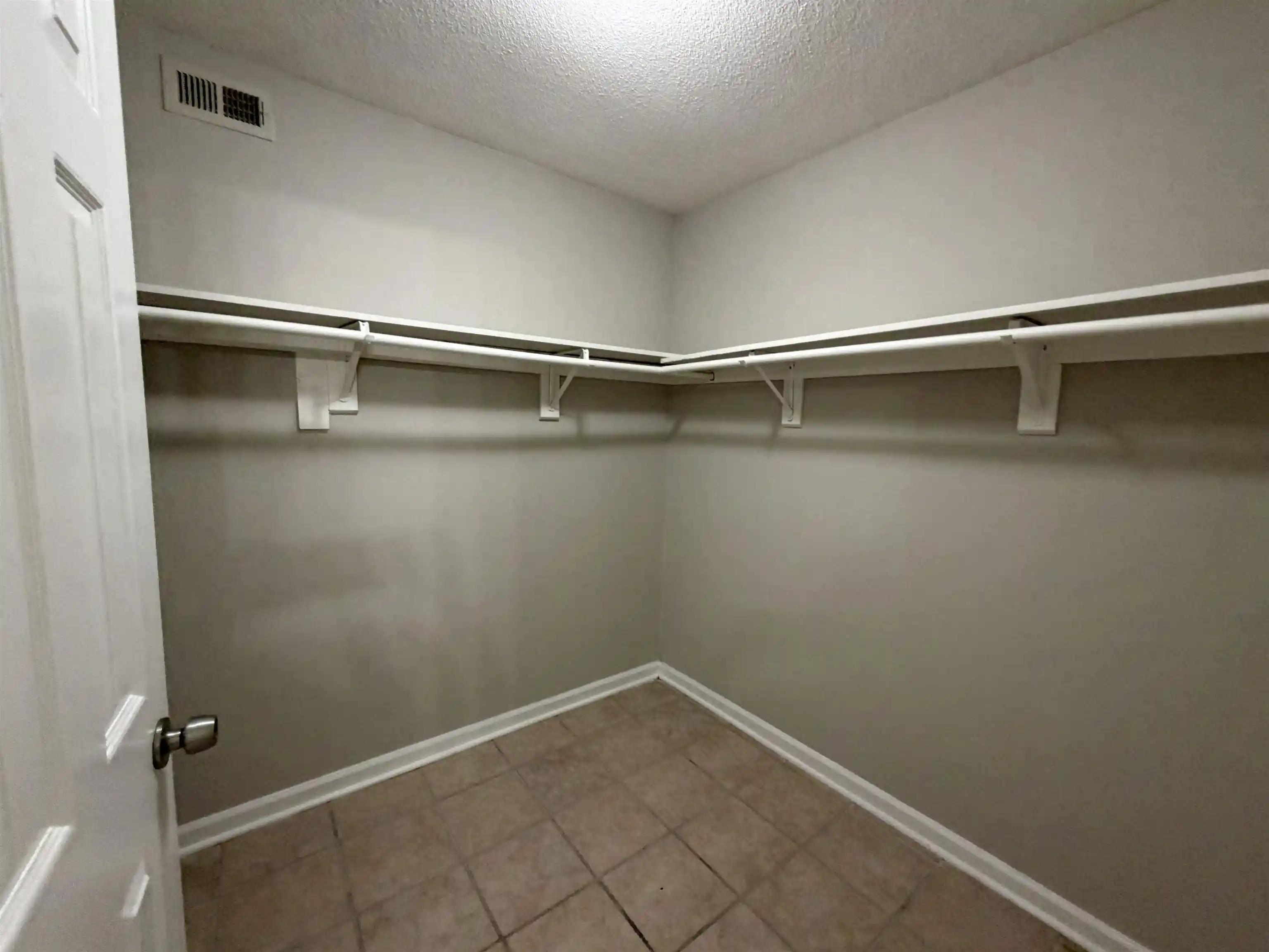Photo 4 of Single family home for sale at 4801 Bradfield Run, Unicorp/memphis, TN 38125 | MLS# 10228975 | Listing updated on 2026-09-05