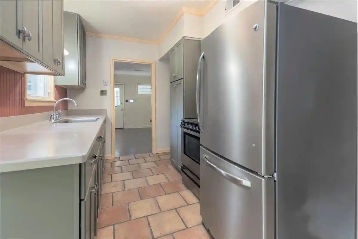 Photo 2 of Single family home for sale at 4910 Cole Rd, Memphis, TN 38117 | MLS# 10228976 | Listing updated on 2026-09-22