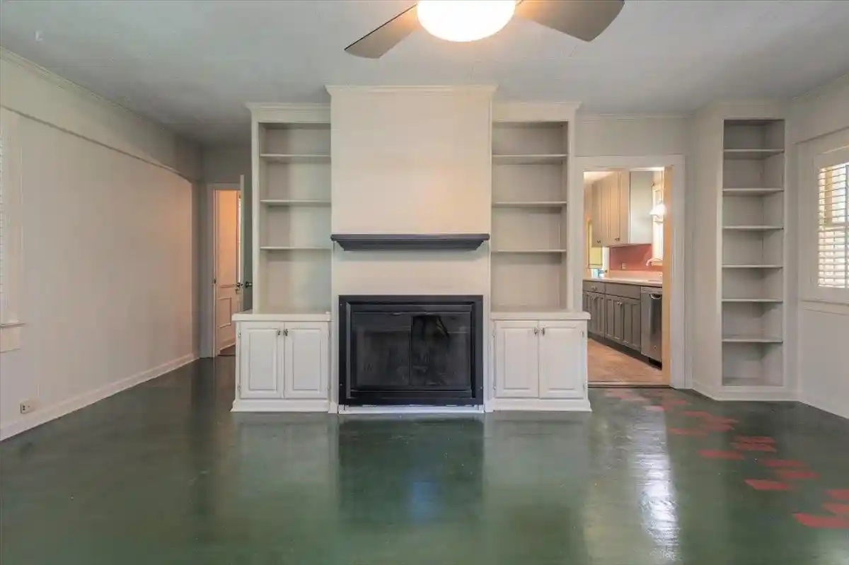Photo 4 of Single family home for sale at 4910 Cole Rd, Memphis, TN 38117 | MLS# 10228976 | Listing updated on 2026-09-22