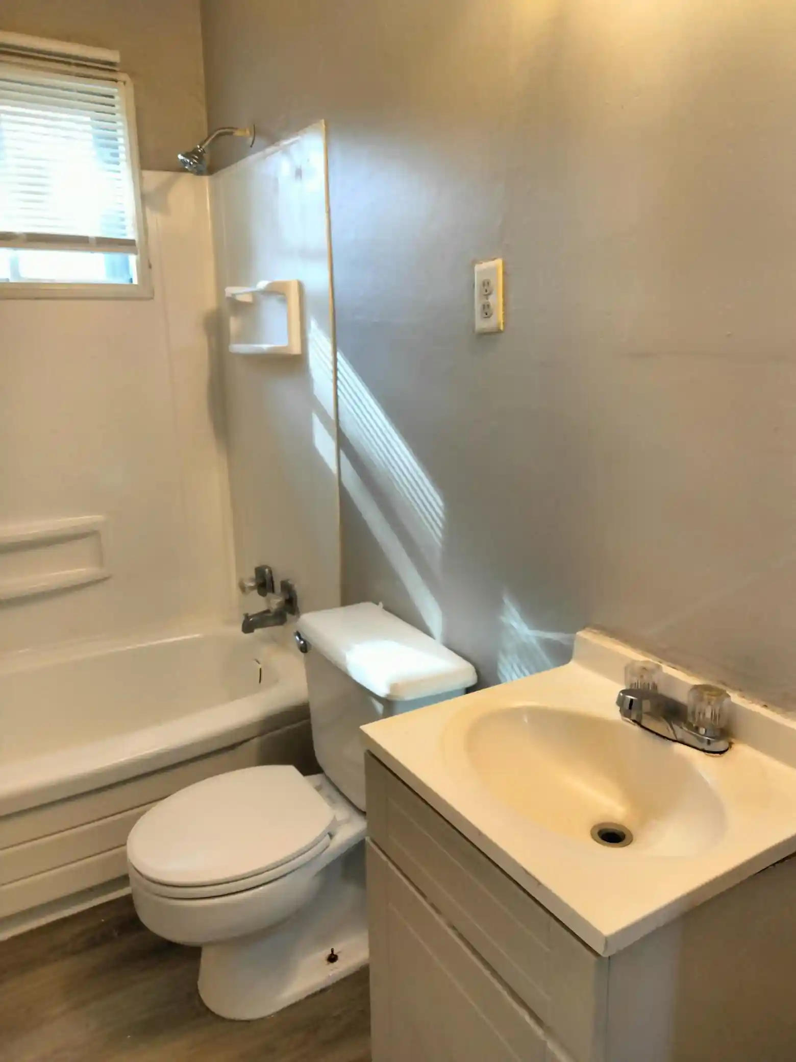 Photo 3 of Single family home for sale at 3125 Sheffield Cv, Memphis, TN 38118 | MLS# 10228995 | Listing updated on 2026-08-25