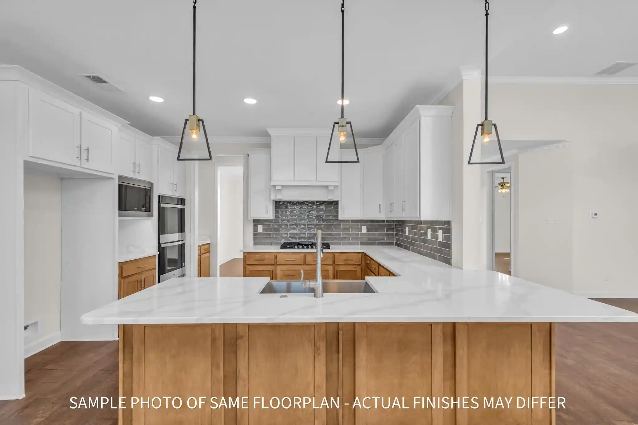 Photo 3 of Sale Pending at 6337 Wilson Lake Dr, Arlington, TN 38002 | MLS# 10229002 | Listing updated on 2026-08-24