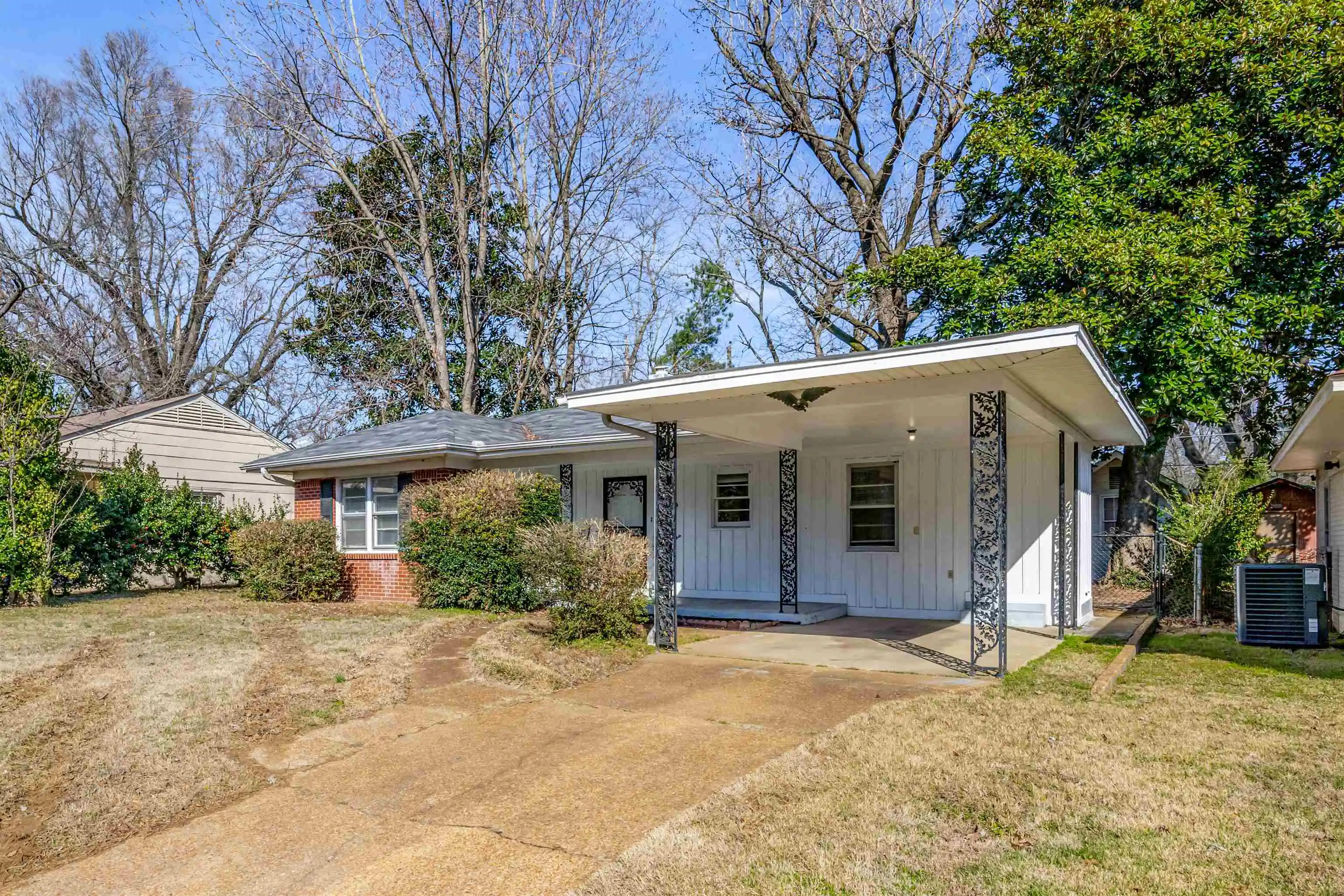 Photo 3 of Single family home for sale at 4454 Dunn Rd, Memphis, TN 38117 | MLS# 10229003 | Listing updated on 2026-08-24