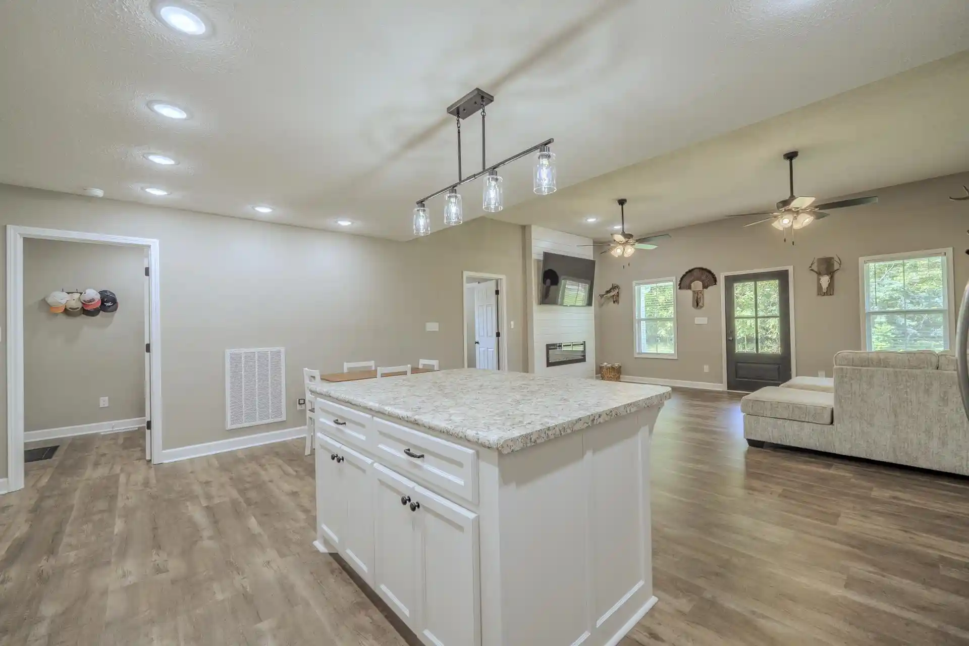 2nd image of 145 Purdy Beauty Hill Rd, Selmer, TN 38375 | MLS# 10229008