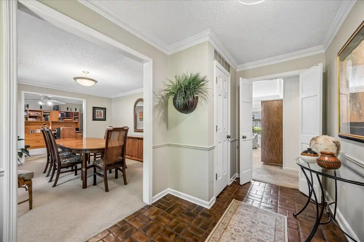 Photo 2 of Sale Pending at 1659 Tamarack Ln, Germantown, TN 38138 | MLS# 10229015 | Listing updated on 2026-09-02