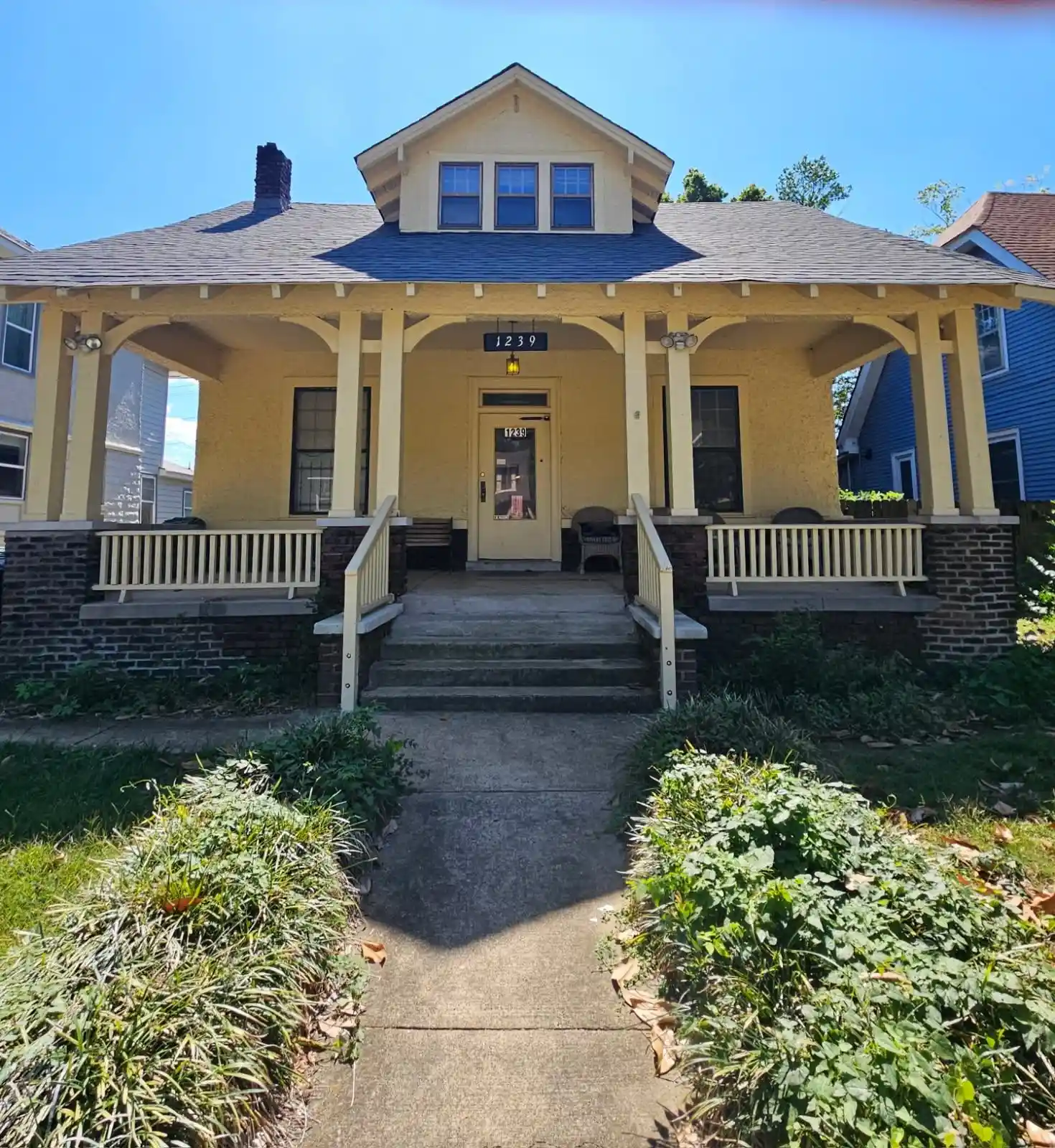Photo 1 of Condo for sale at 1239 Agnes Pl, Memphis, TN 38104 | MLS# 10229024 | Listing updated on 2026-08-24