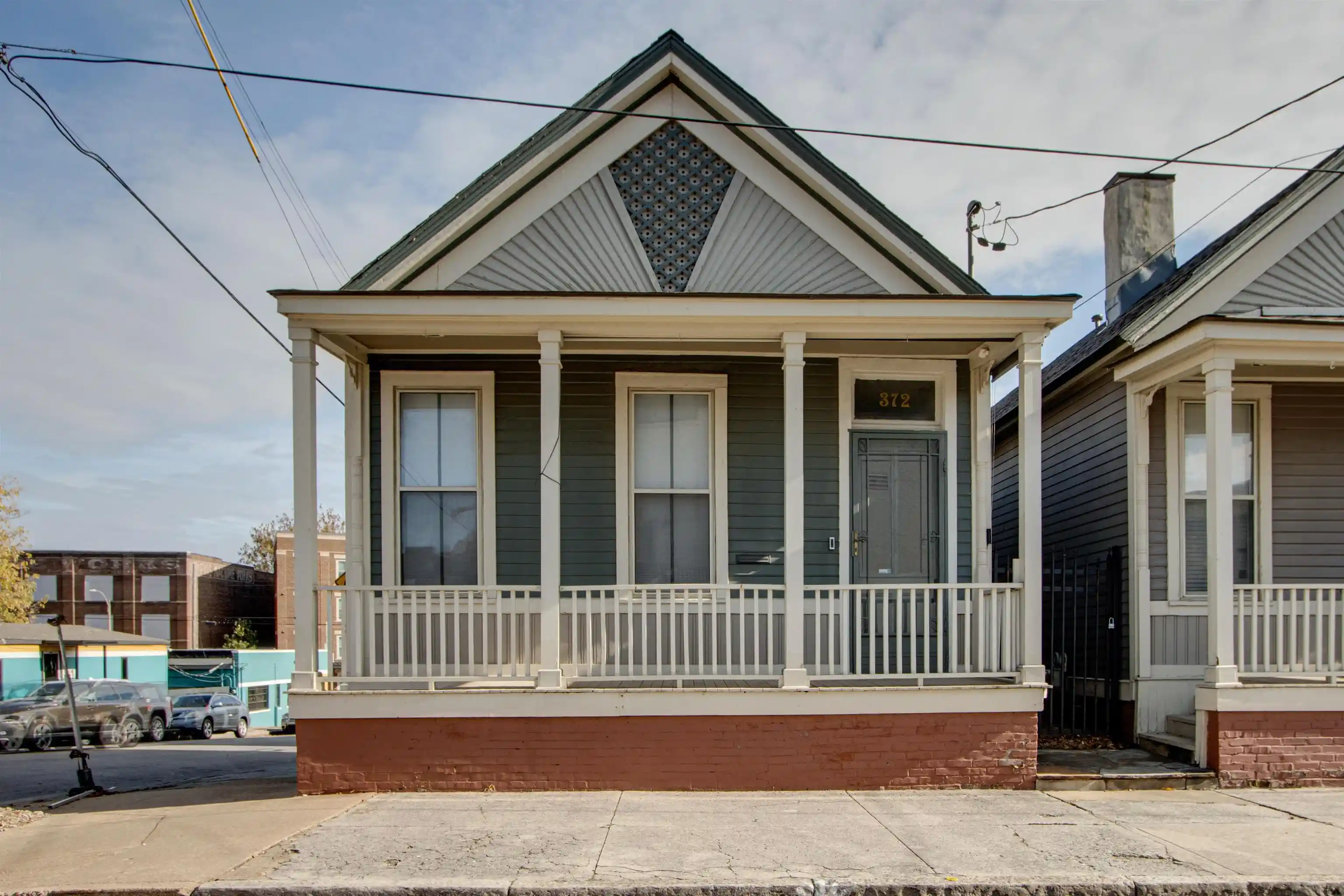 Photo 1 of Sale Pending at 372 Mulberry St, Memphis, TN 38103 | MLS# 10229029 | Listing updated on 2026-09-14