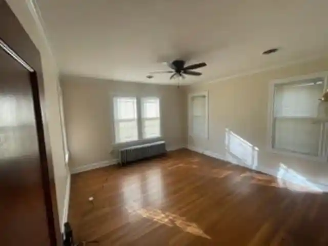 Photo 4 of Single family home for sale at 1676 S Parkway Dr, Memphis, TN 38106 | MLS# 10229030 | Listing updated on 2026-09-03