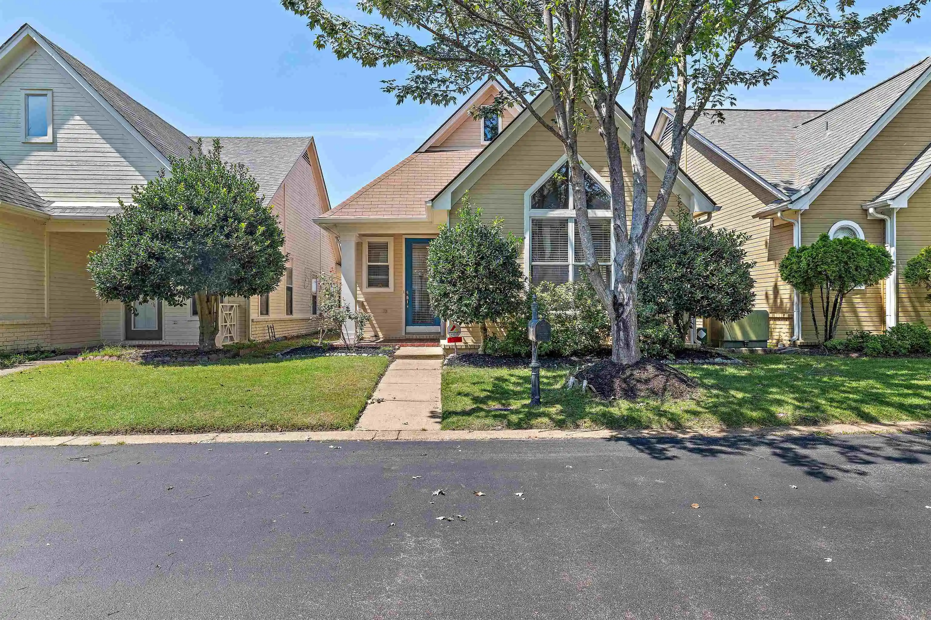Photo 1 of Single family home for sale at 1183 Harbor River Dr, Memphis, TN 38103 | MLS# 10229054 | Listing updated on 2026-09-10