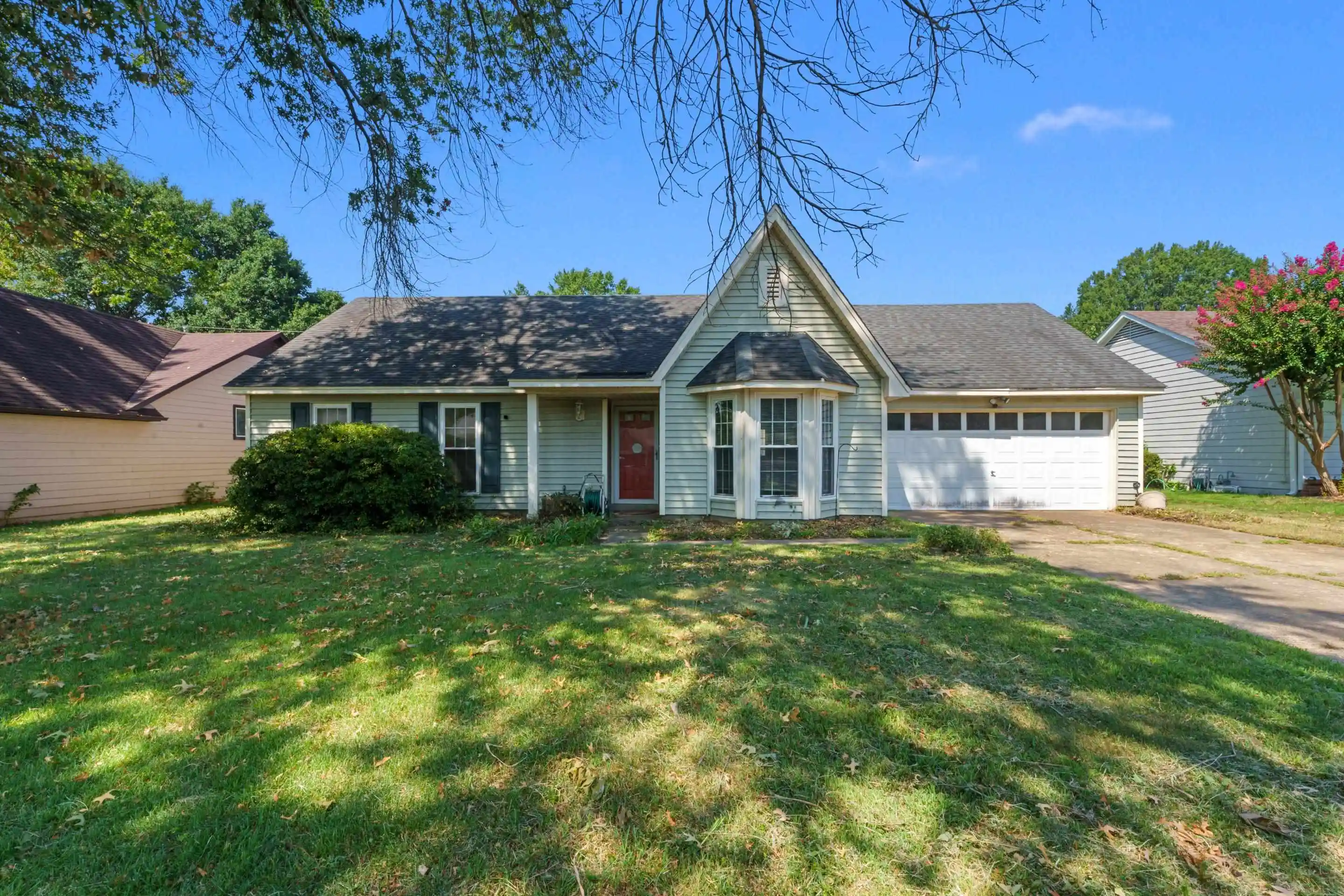 Photo 1 of Single family home for sale at 2621 Sunbury Cir, Memphis, TN 38133 | MLS# 10229058 | Listing updated on 2026-09-15