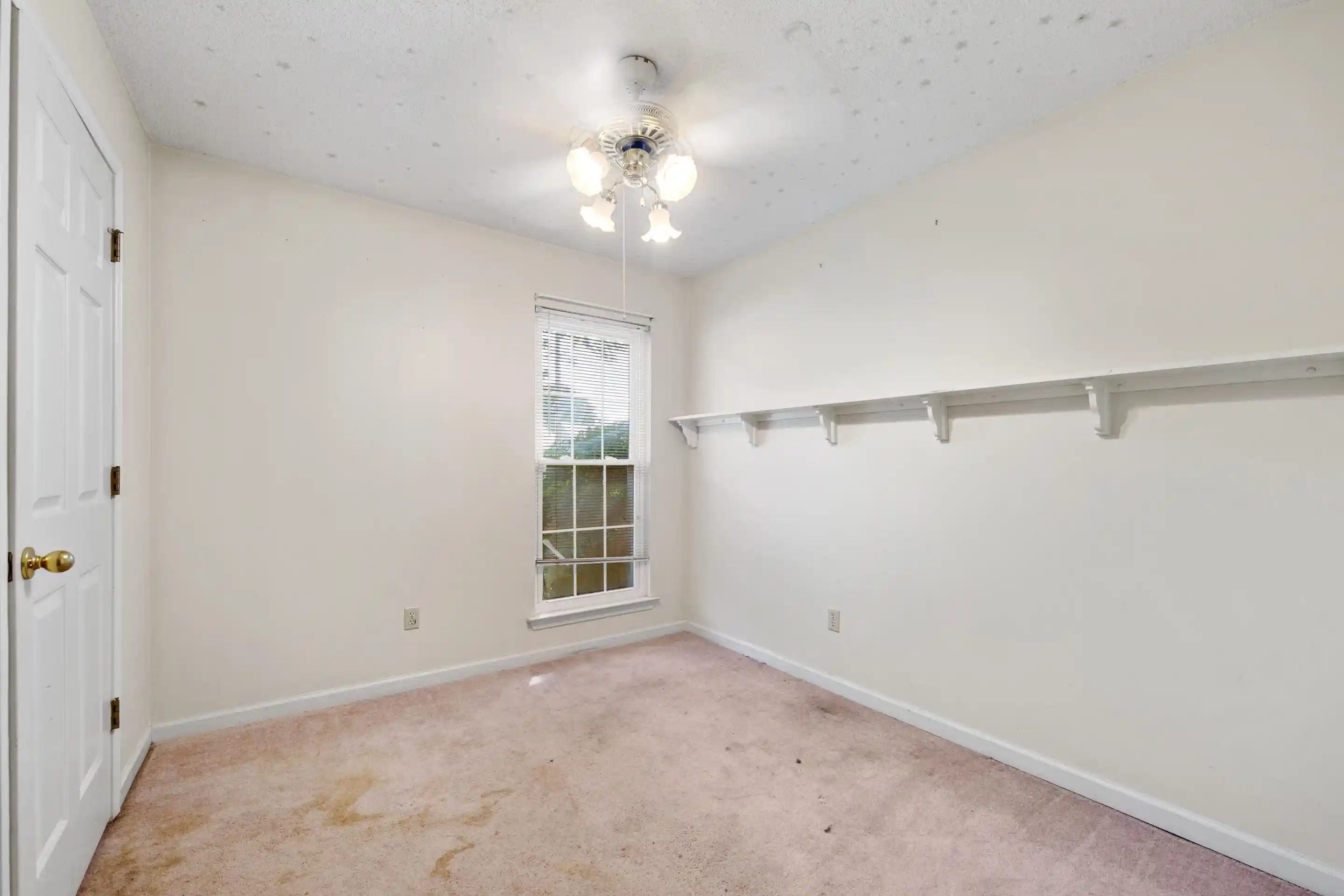 Photo 3 of Single family home for sale at 2621 Sunbury Cir, Memphis, TN 38133 | MLS# 10229058 | Listing updated on 2026-09-15