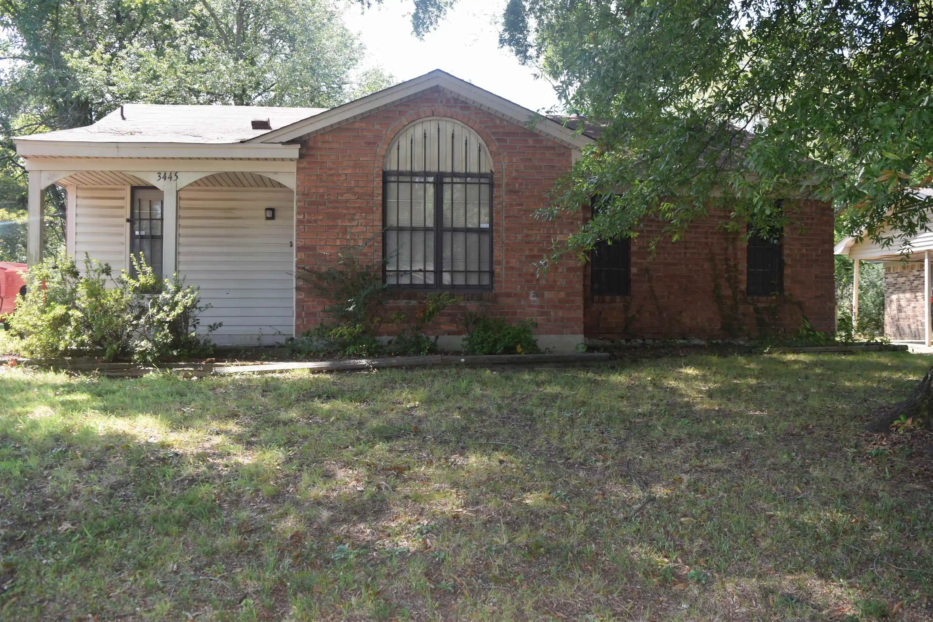 Photo 1 of Sale Pending at 3445 Birdsong Ferry Rd, Memphis, TN 38118 | MLS# 10229061 | Listing updated on 2026-08-28
